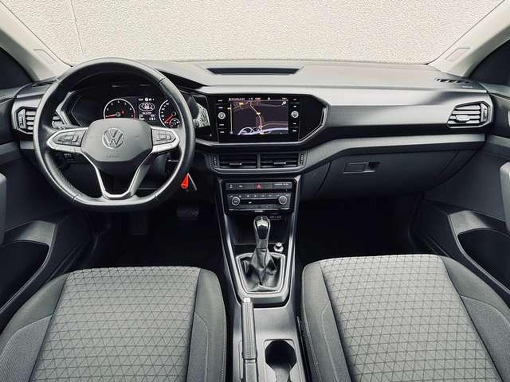 VW T-Cross T-Cross 1.0 TSI Life OPF DSG (2020) - Photo 9