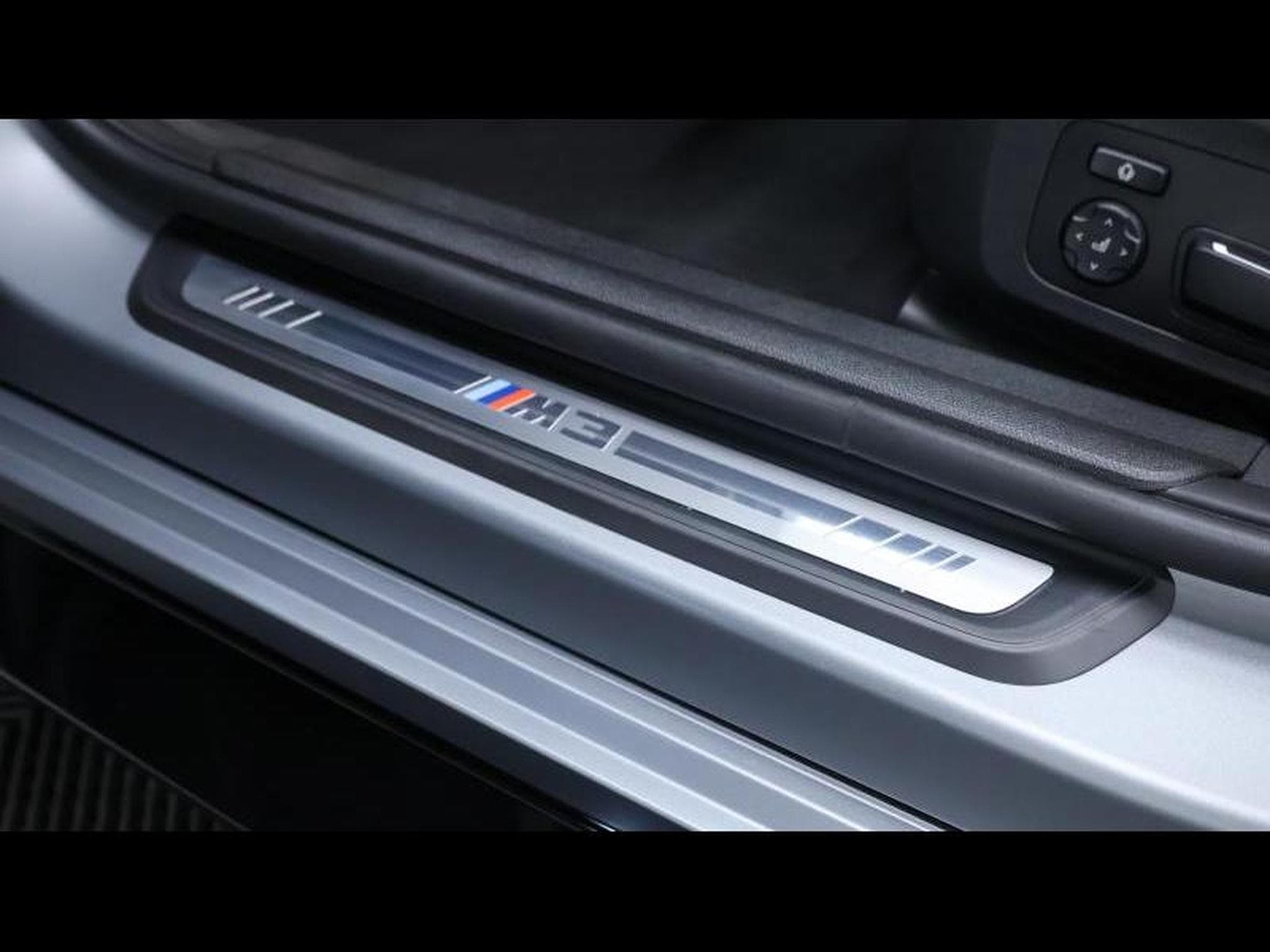 BMW M3 Competition xDrive 530 cv Berline (2024) - Foto 31