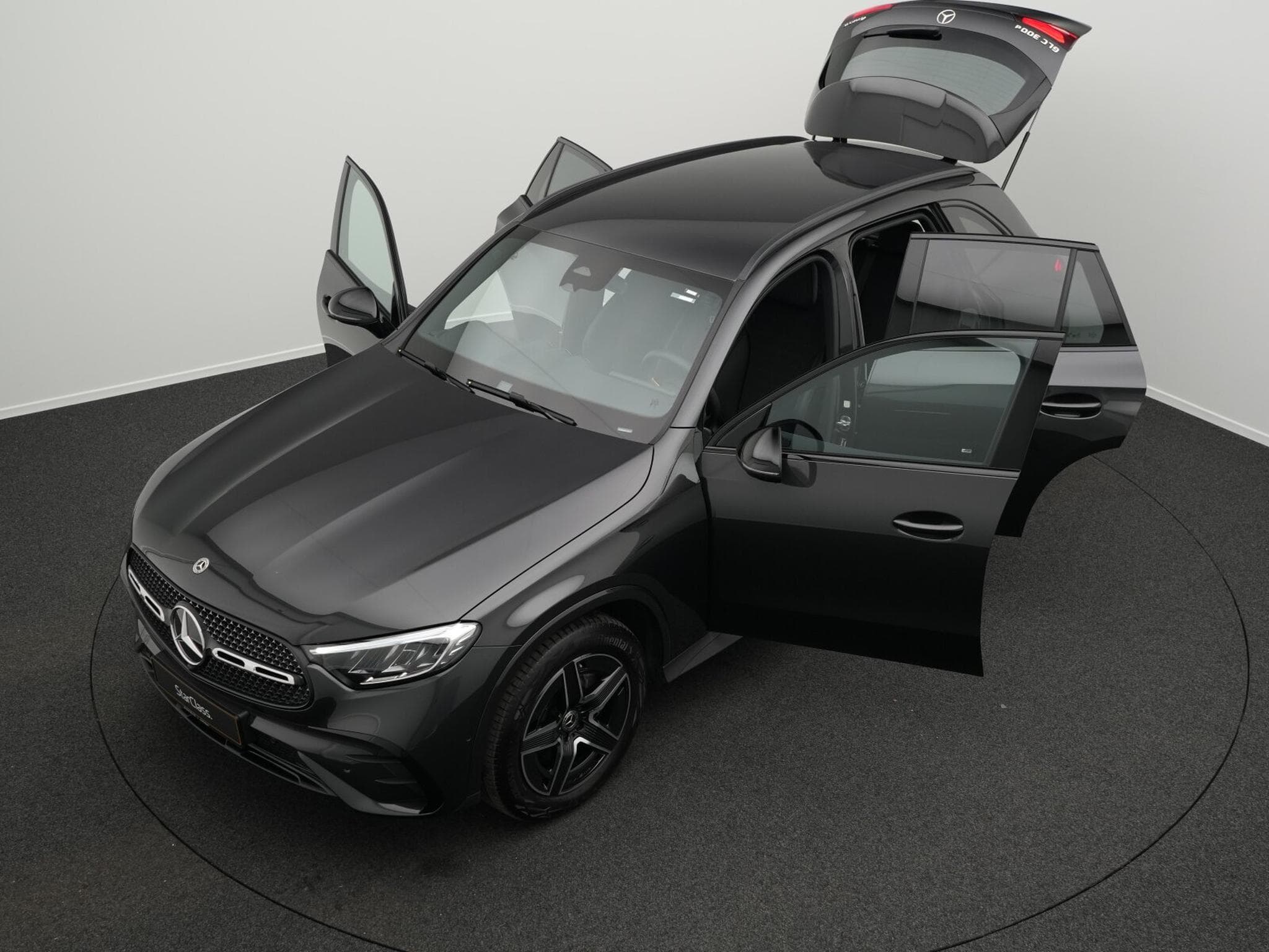 Mercedes GLC 300 d 4MATIC LED+Kamera+AHK+Night+Memo (2025) - Photo 12