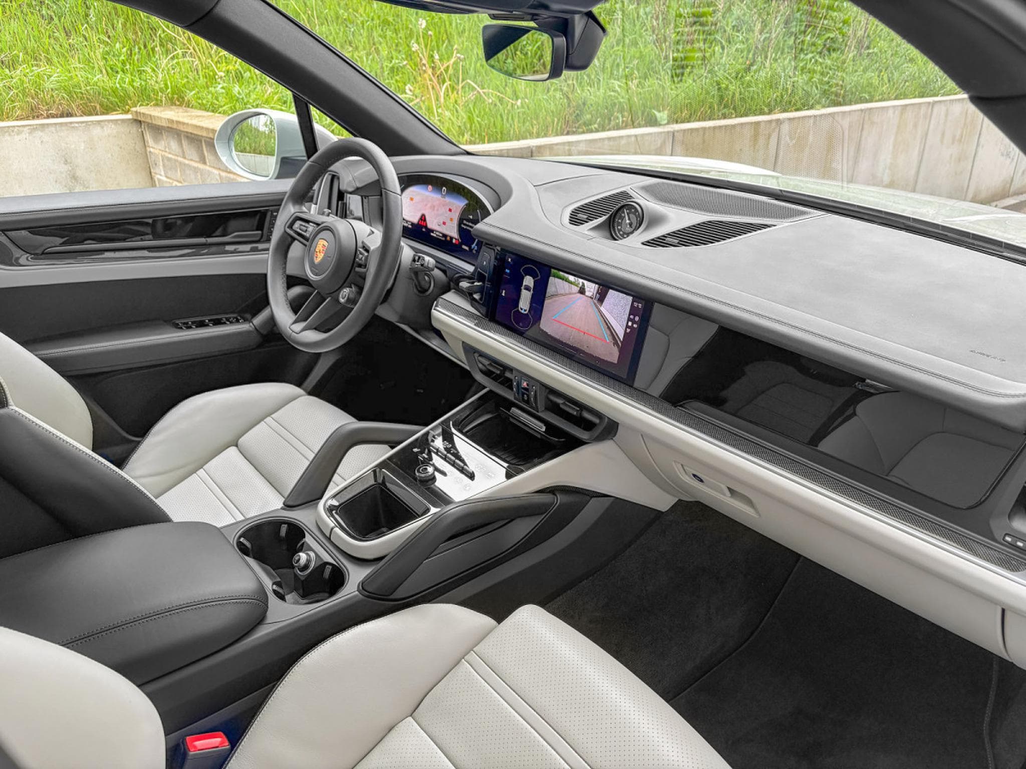 Porsche Cayenne S 4.0 441/ BI-COLOR/ CARBON/ (2023) - Foto 12