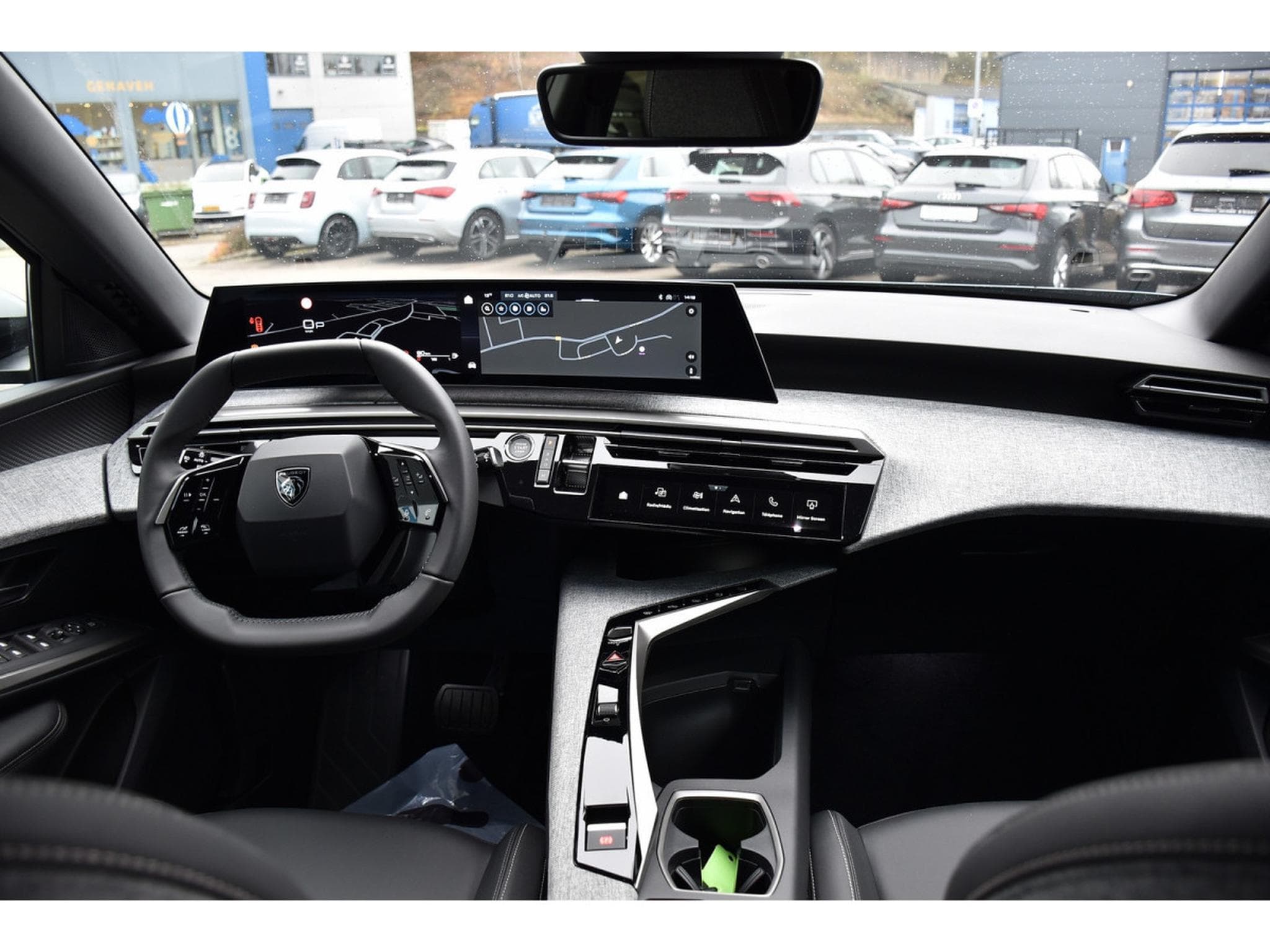 Peugeot 5008 Hybrid 145 Allure e-DCS6 REGUL GPS CAM NEUF (2025) - Photo 10