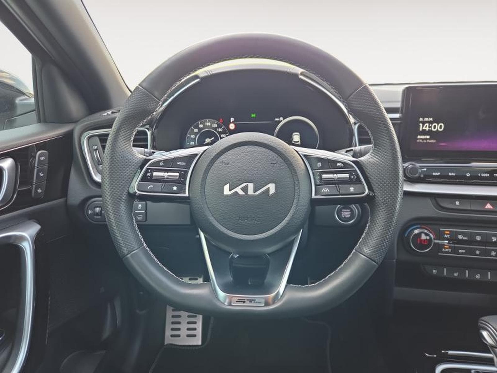Kia XCeed GT-Line 1.5 T-GDI (2025) - Photo 14