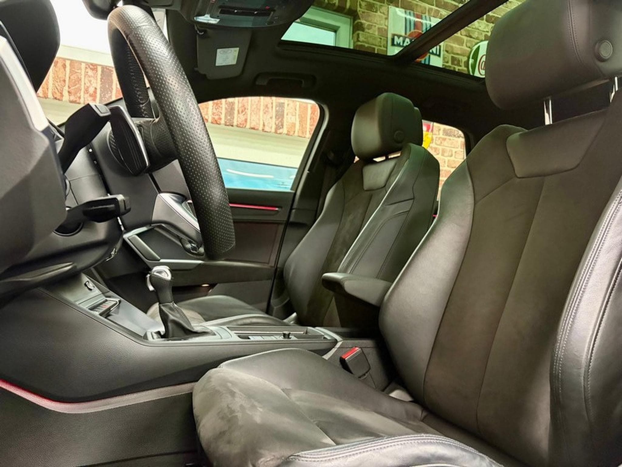 Audi RSQ3 RSQ3 2.5 TFSi 400cv Auto QUATTRO (2020) - Photo 5