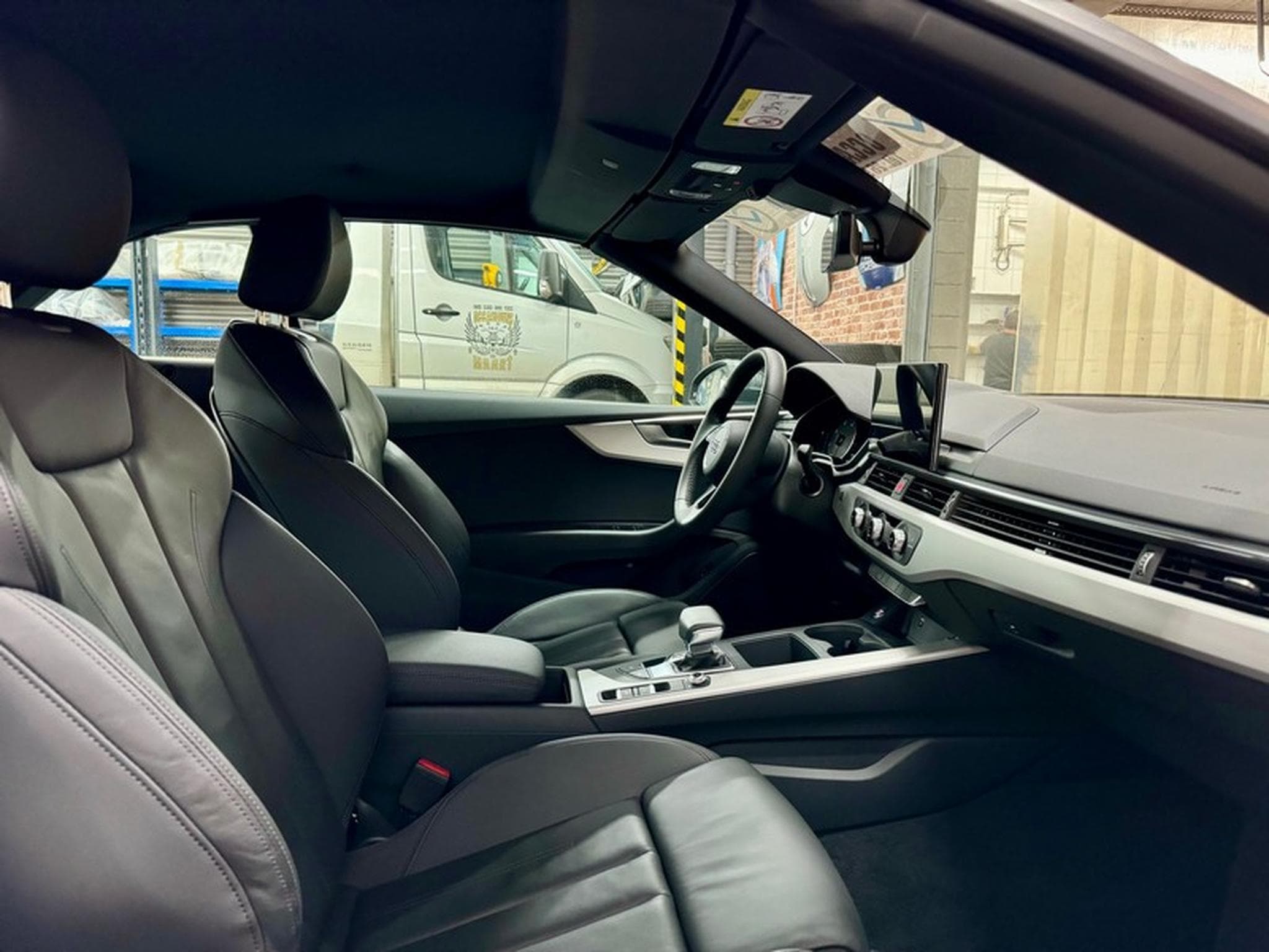 Audi A5 A5 cabrio 40 Tdi 2.0 204cv Auto S-LINE (2023) - Photo 8