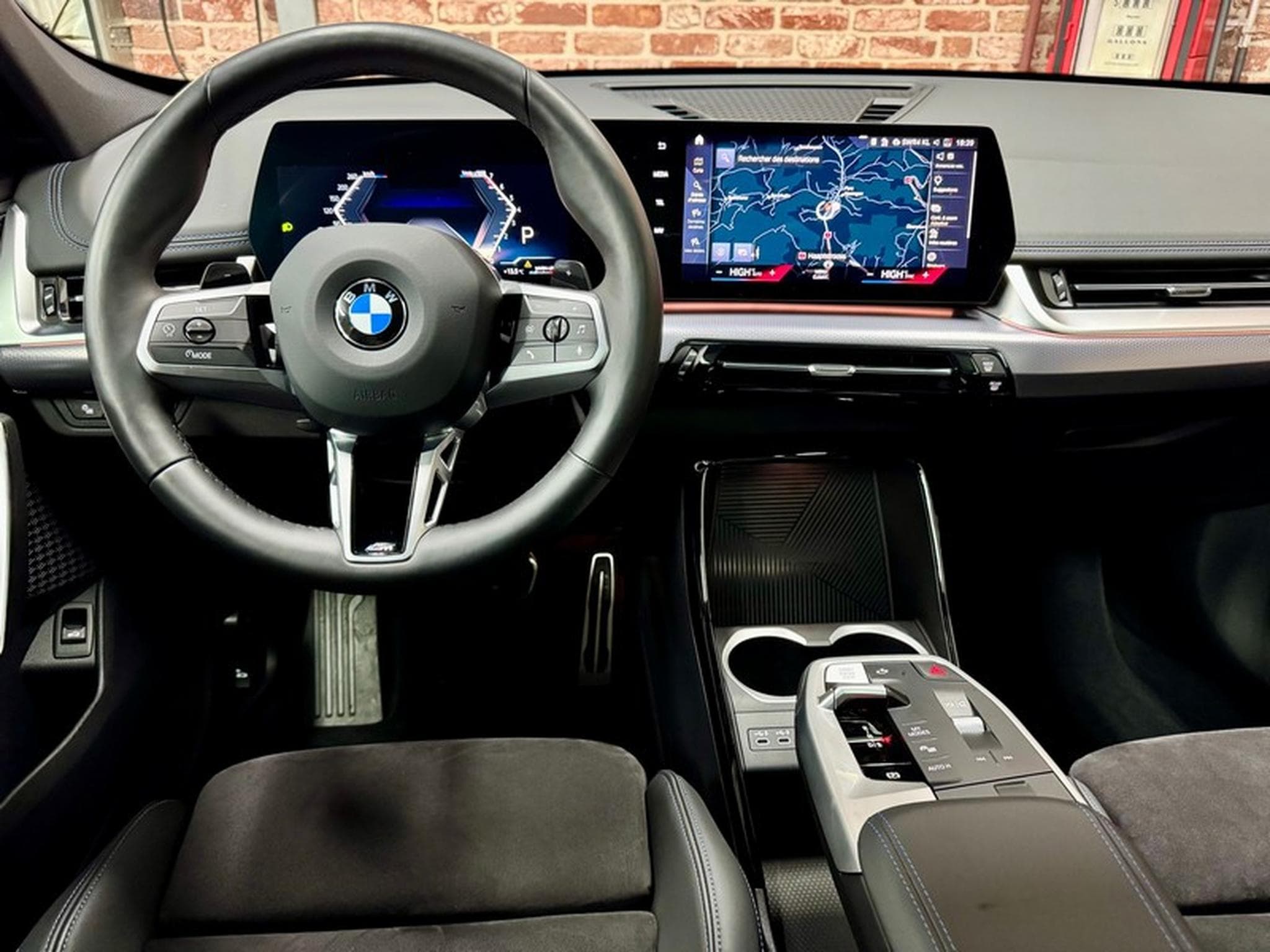 BMW X1 X1 20iA 1.5 156cv Auto sDrive M-SPORT (2024) - Photo 4