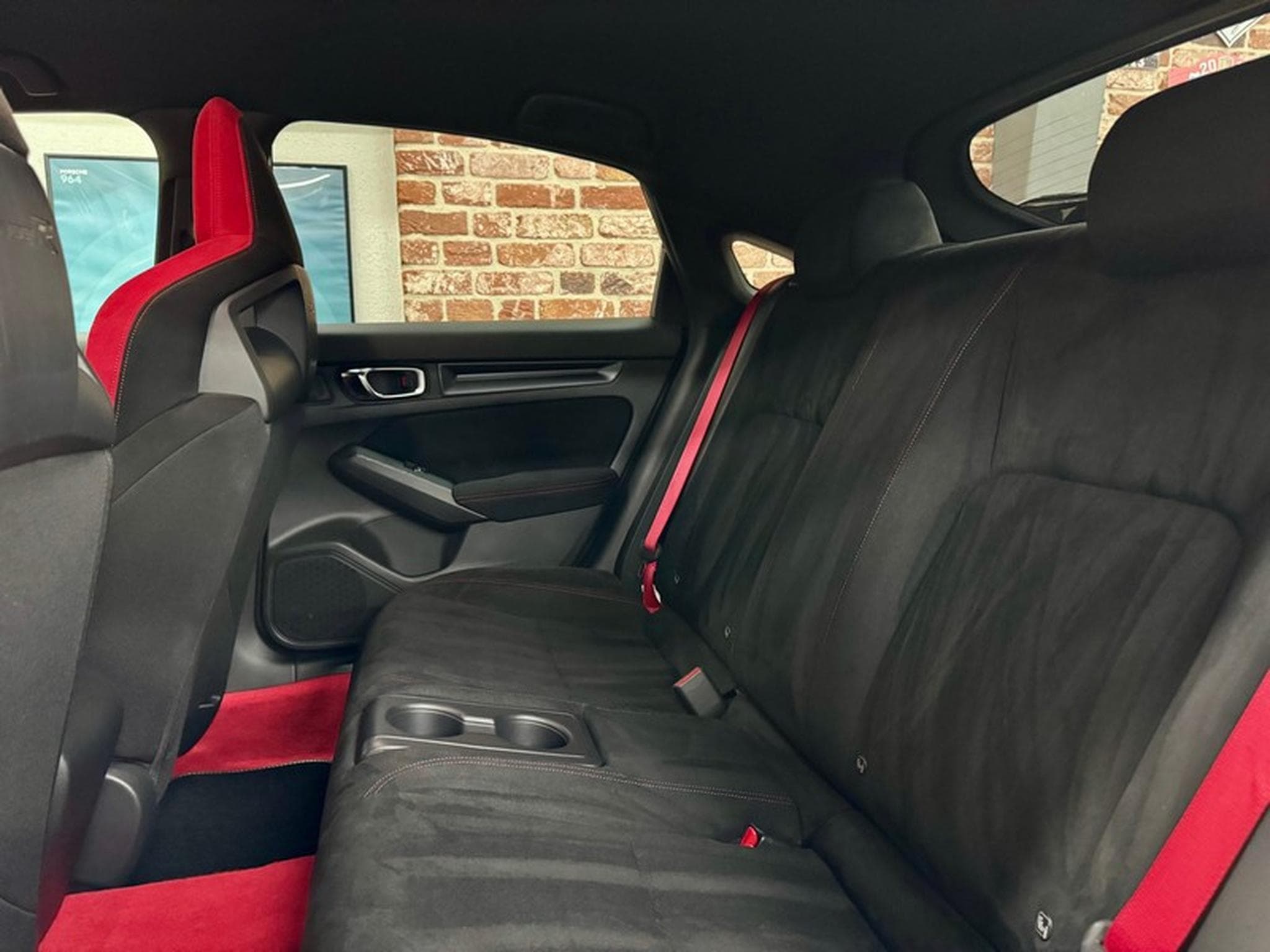 Honda Civic Civic 2.0i 329cv TYPE-R aCarPlay/ALU19/ClimaA (2023) - Photo 6
