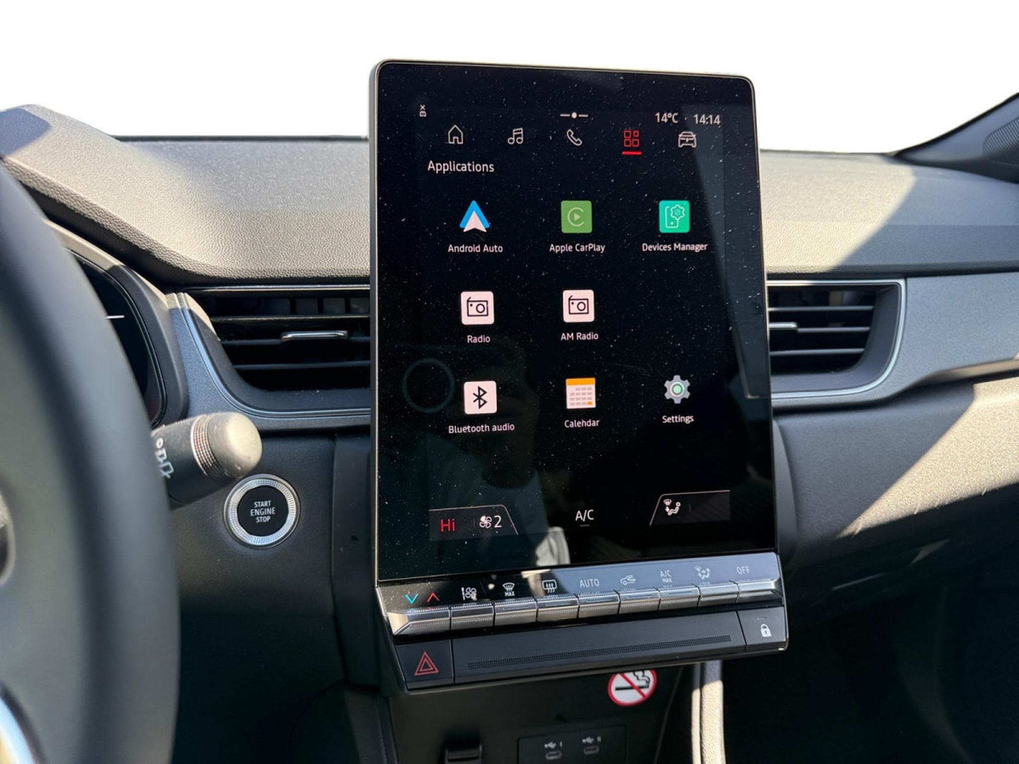 Renault Captur 1.6 Tce E-TECH Hybrid Techno EDC (2025) - Foto 9