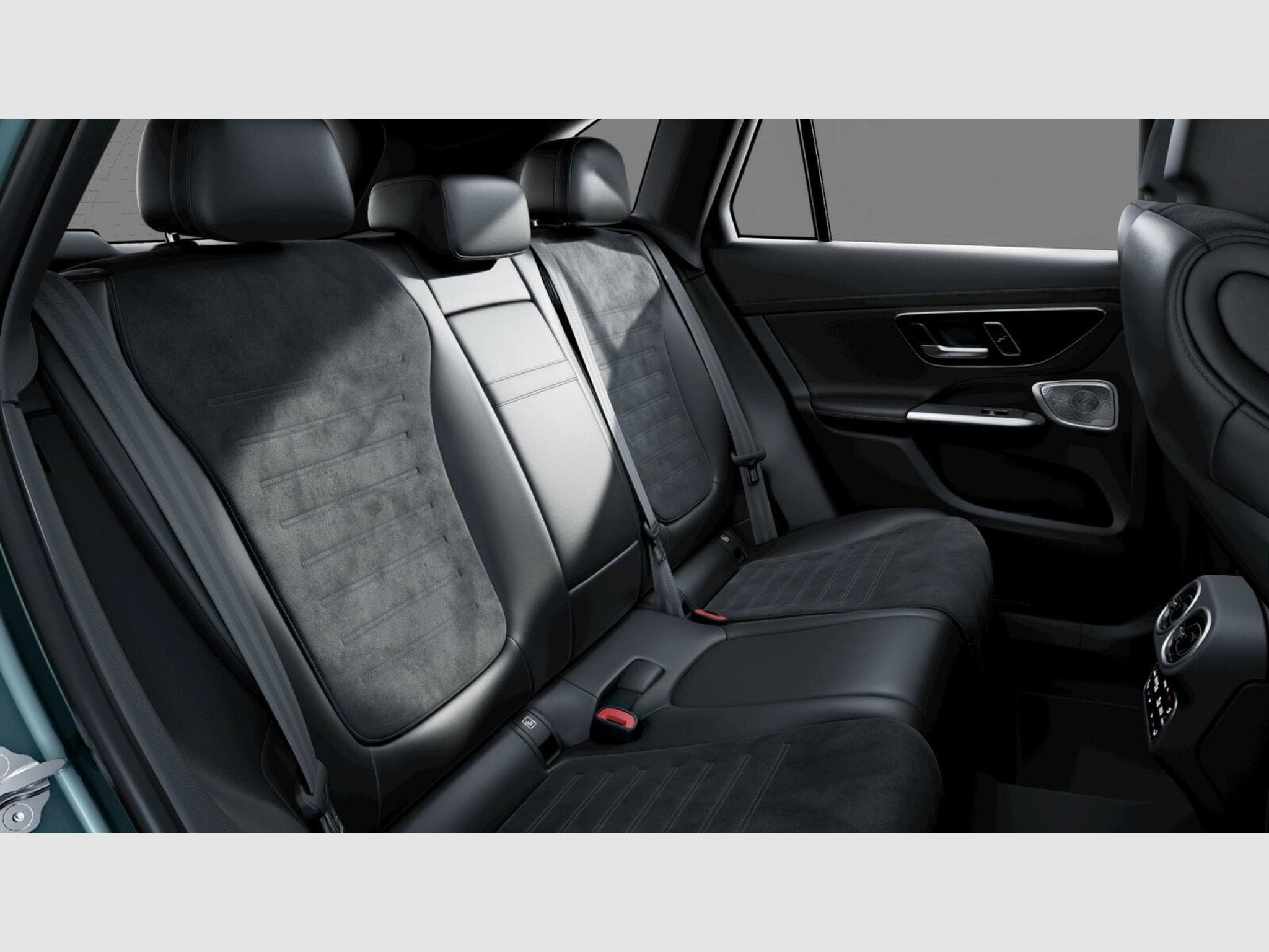 Mercedes GLC 220 d 4MATIC (2026) - Photo 9