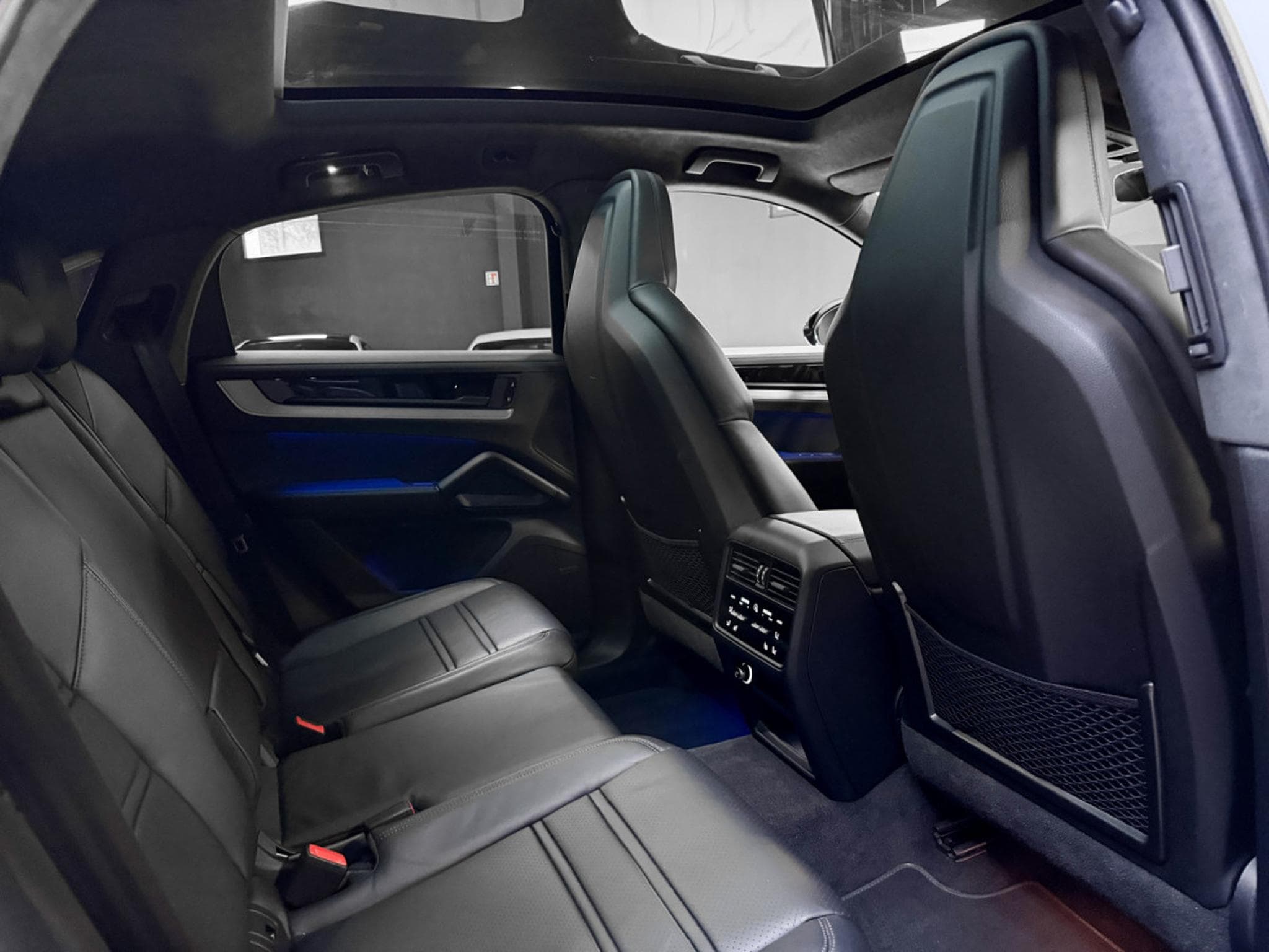 Porsche Cayenne GTS Coupe / ACC / Head-UP / SoftClose / 360° / BOSE (2024) - Foto 13