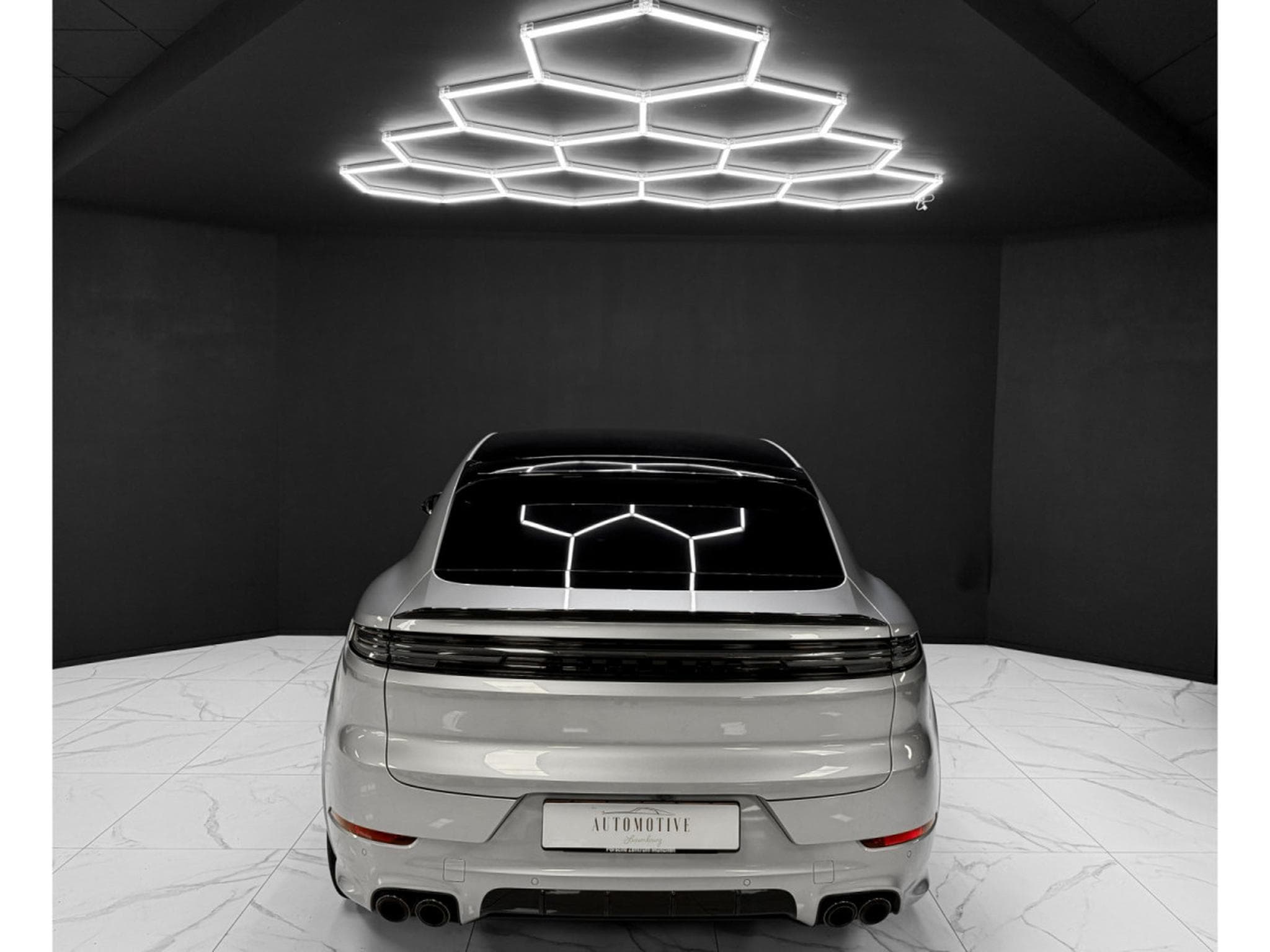 Porsche Cayenne GTS Coupe / ACC / Head-UP / SoftClose / 360° / BOSE (2024) - Foto 4