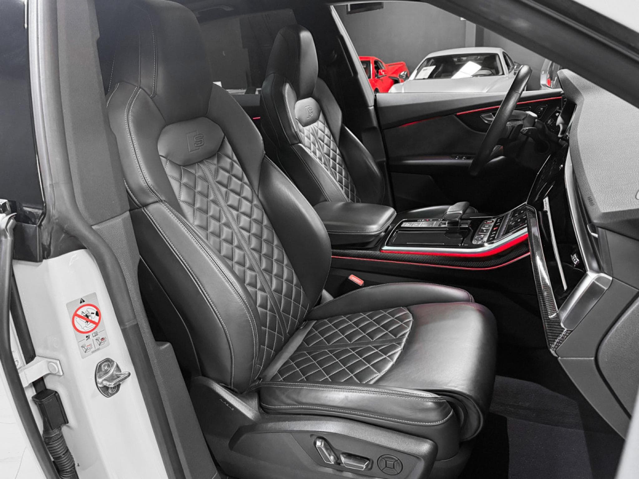 Audi SQ8 4.0 TFSI / ABT / MATRIX / B&O / PANO / HEAD-UP / 360° (2021) - Foto 11