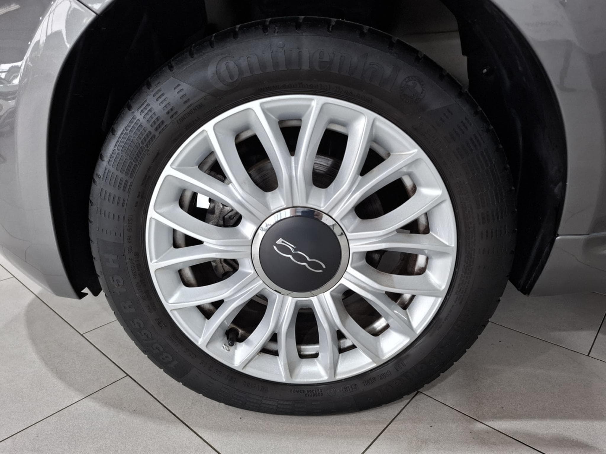 Fiat 500 CABRIO, 1 HAND, 17000KM, NAVI, ALU 15'',REGUL , PDC, DIGITAL (2018) - Foto 12