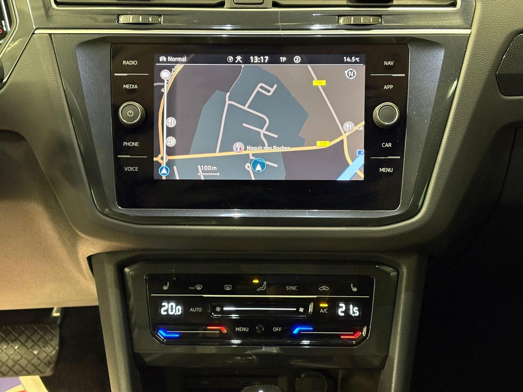 VW Tiguan 2.0 TDI 200 Elegance 4Motion DSG7 (2021) - Foto 13