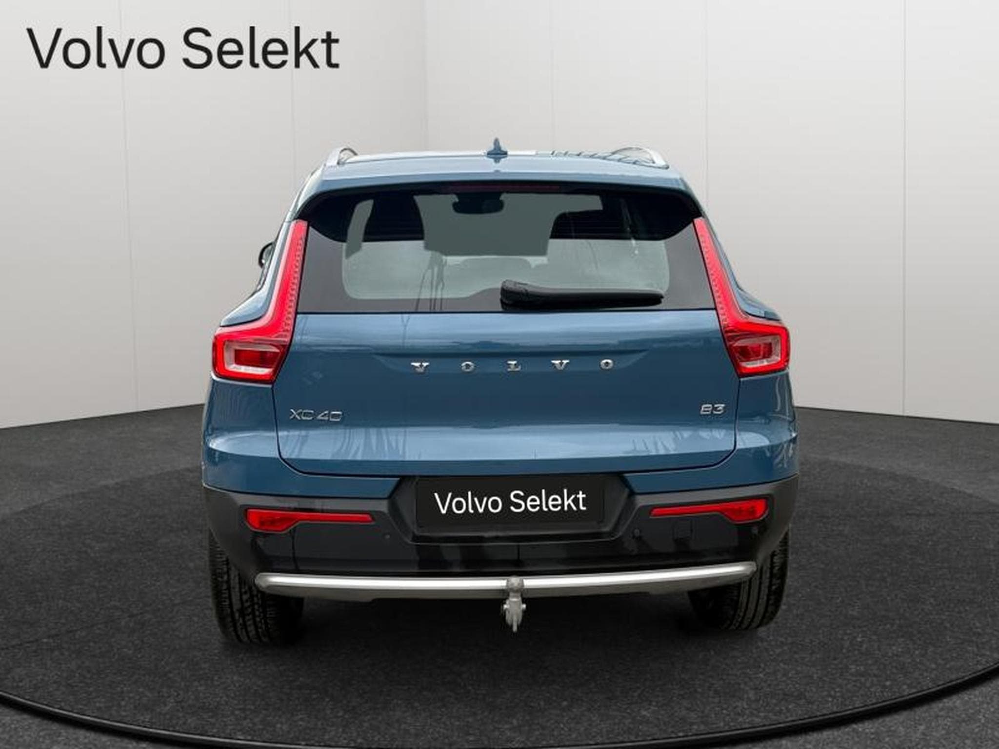 Volvo XC40 B3 Plus Bright Mild Hybrid (2022) - Foto 4