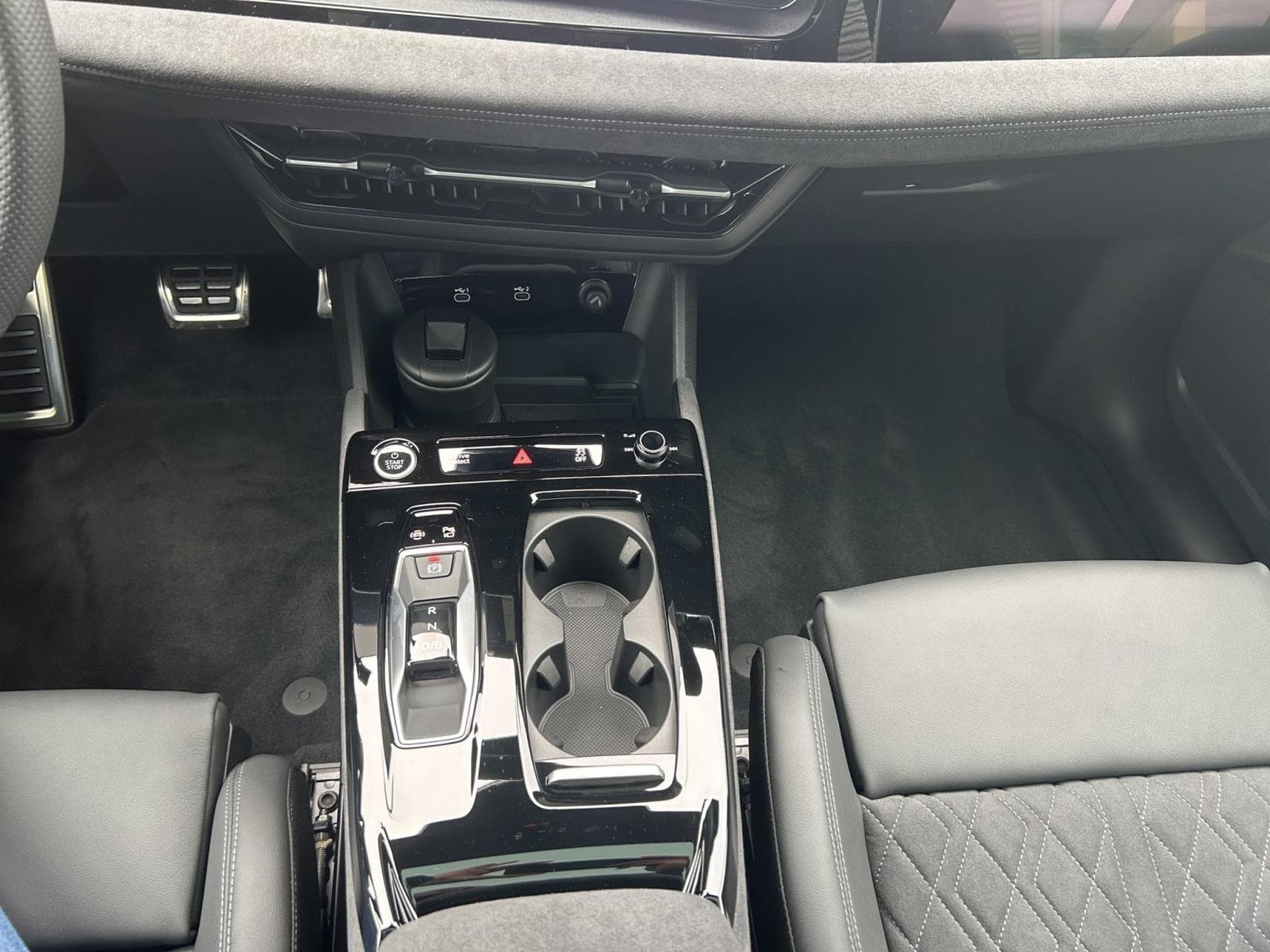 Audi Q6 e-tron Q6 Sportback (2026) - Foto 13