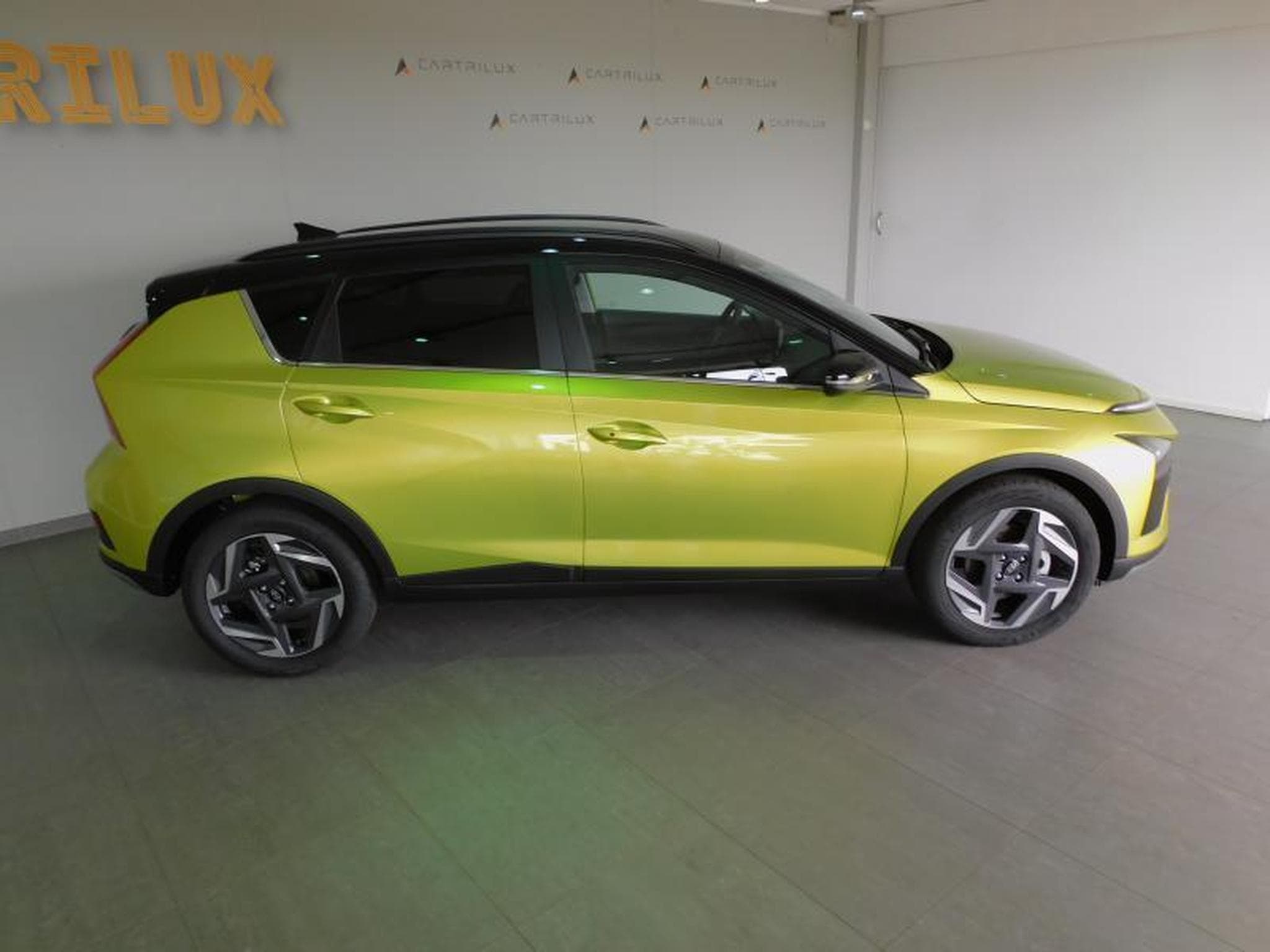 Hyundai Bayon SKY 2-Tone 90 AUTO7 (2026) - Foto 2