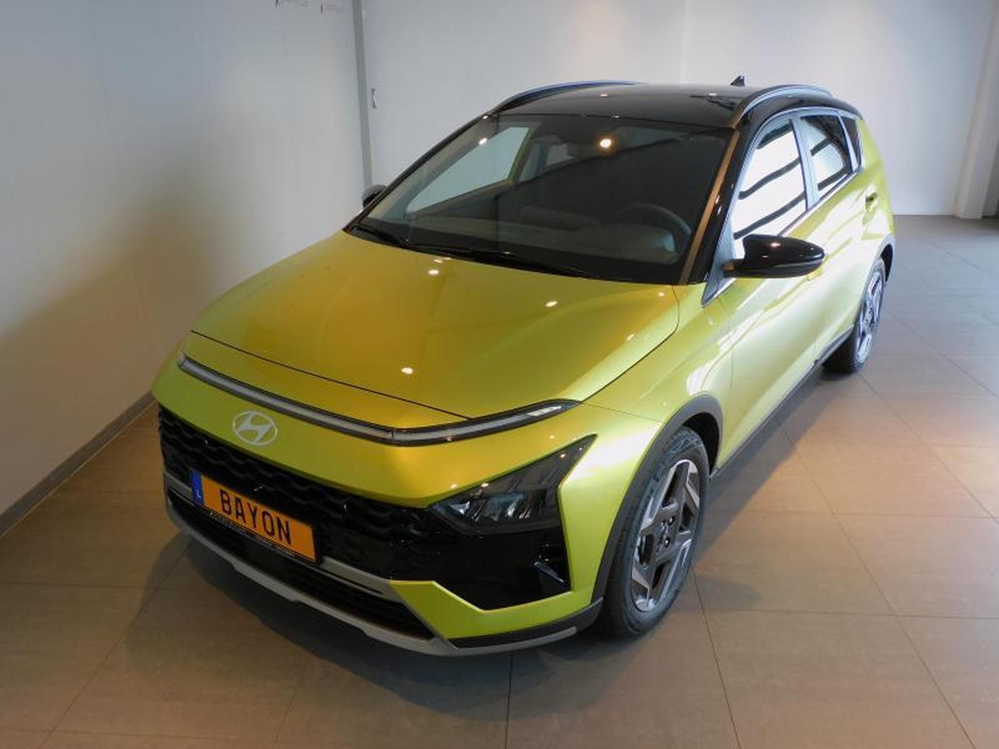 Hyundai Bayon SKY 2-Tone 90 AUTO7 (2026) - Foto 7