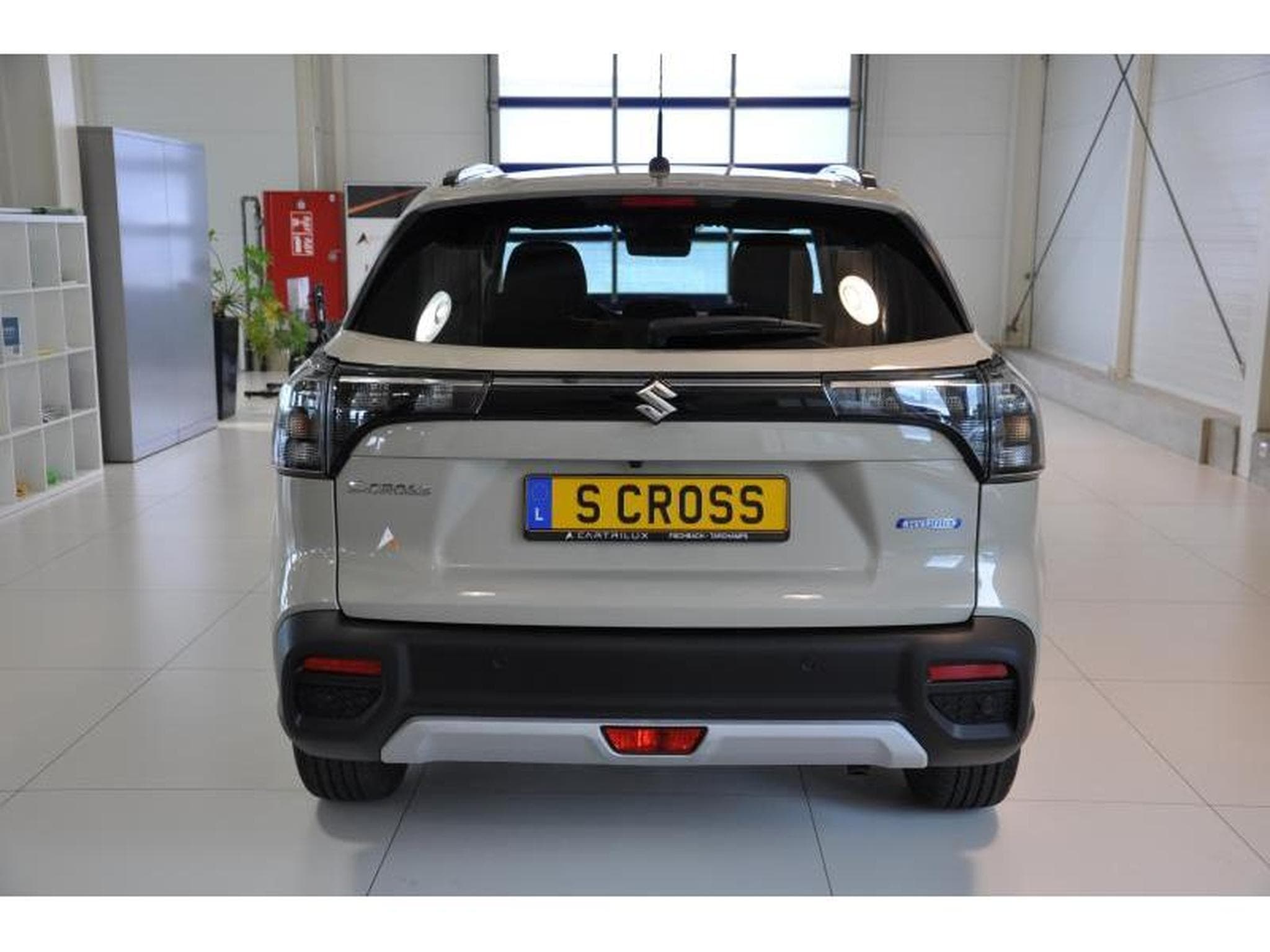 Suzuki S-Cross TSUKI AUTO6 (2026) - Foto 3