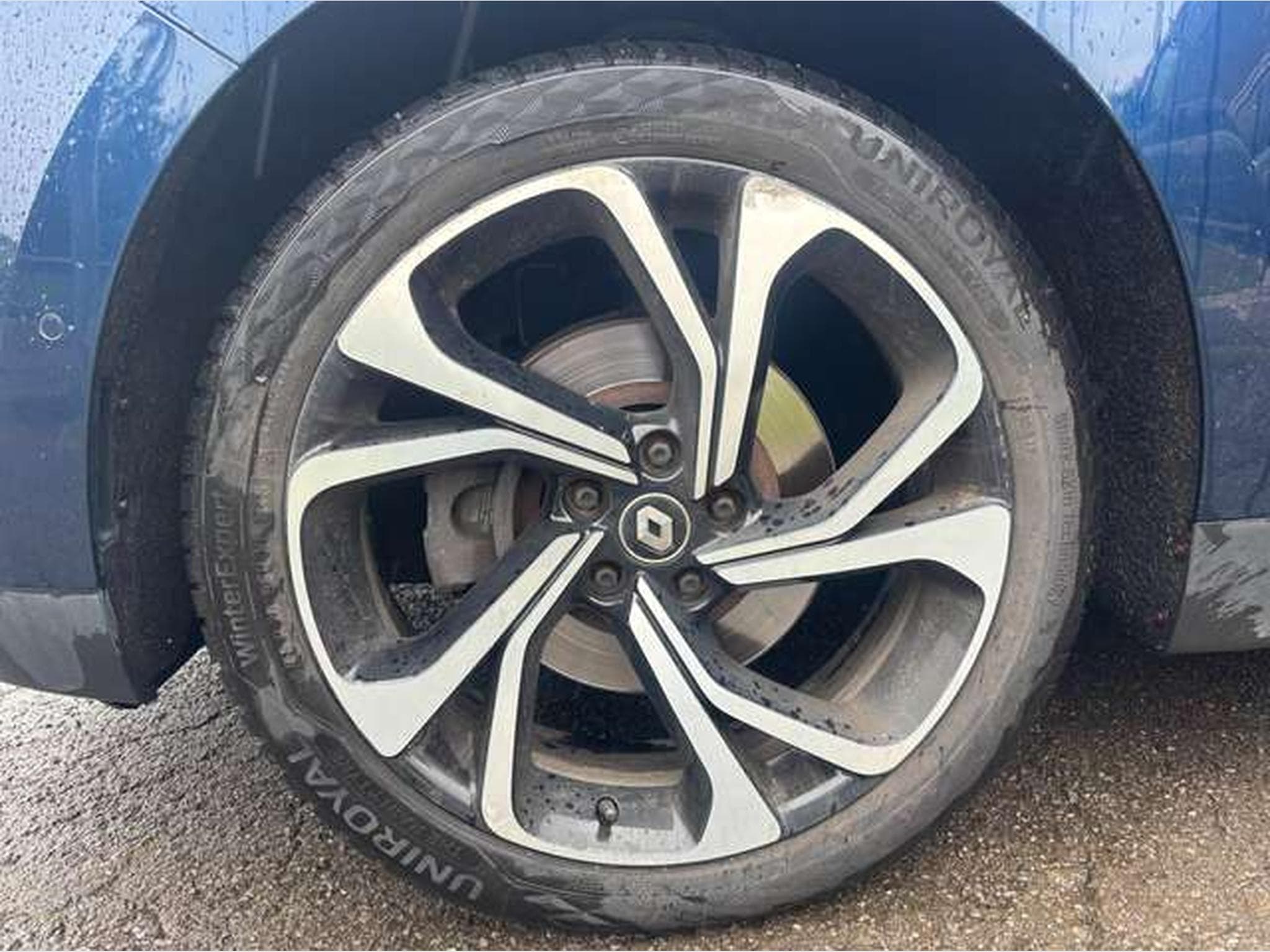Renault Scenic BLUE dCi 150 BOSE EDITION (2019) - Photo 21