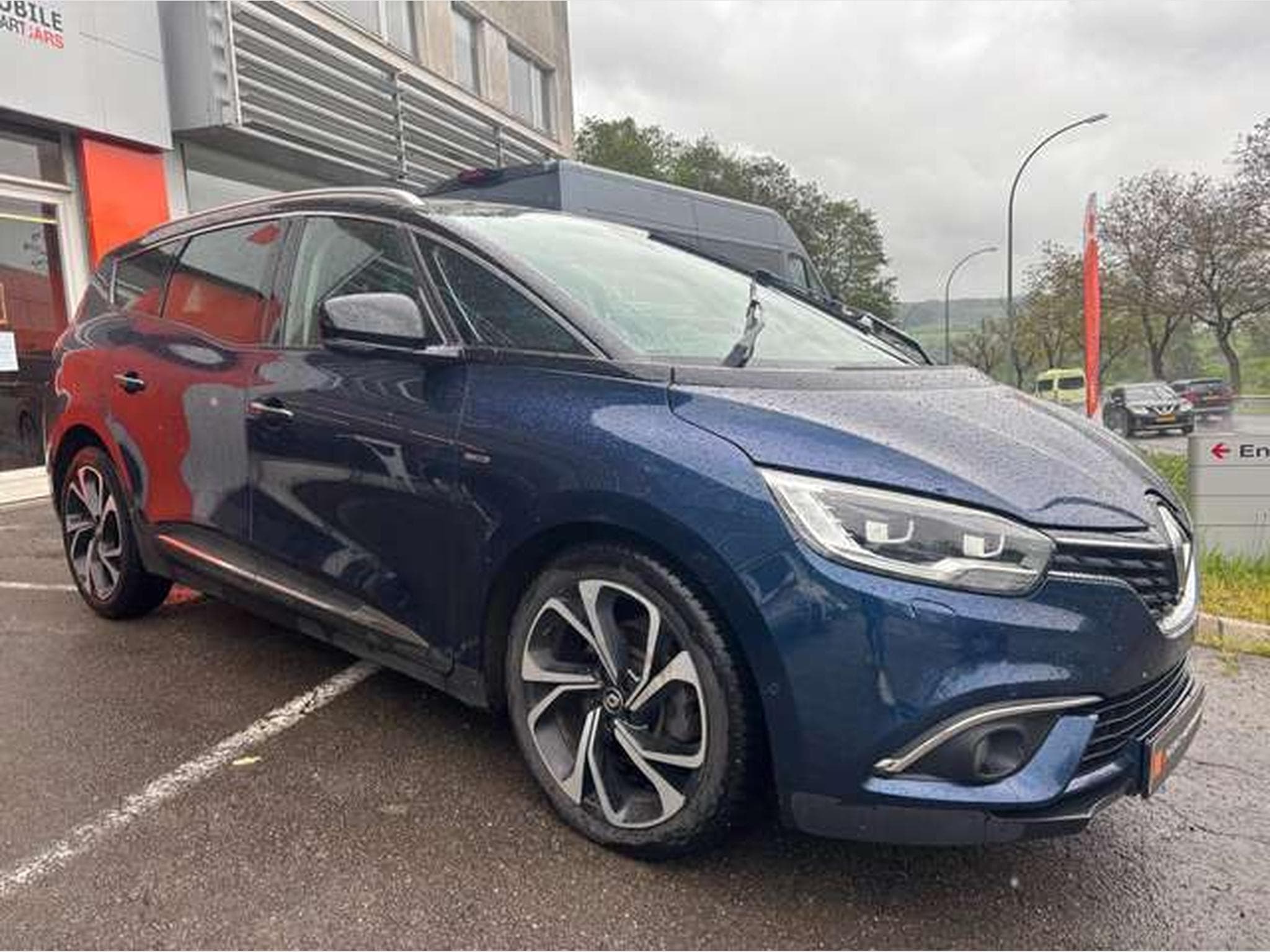 Renault Scenic BLUE dCi 150 BOSE EDITION (2019) - Photo 4