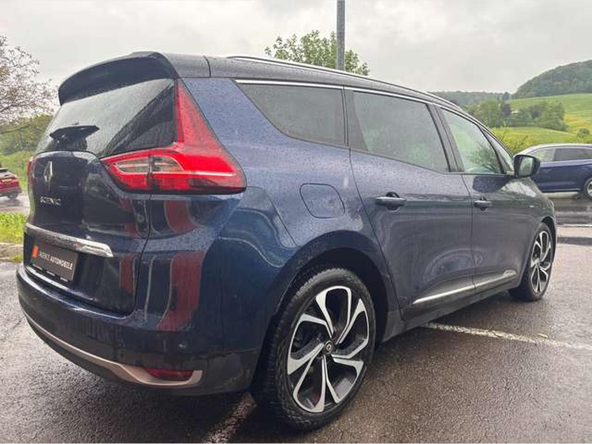 Renault Scenic BLUE dCi 150 BOSE EDITION (2019) - Photo 5