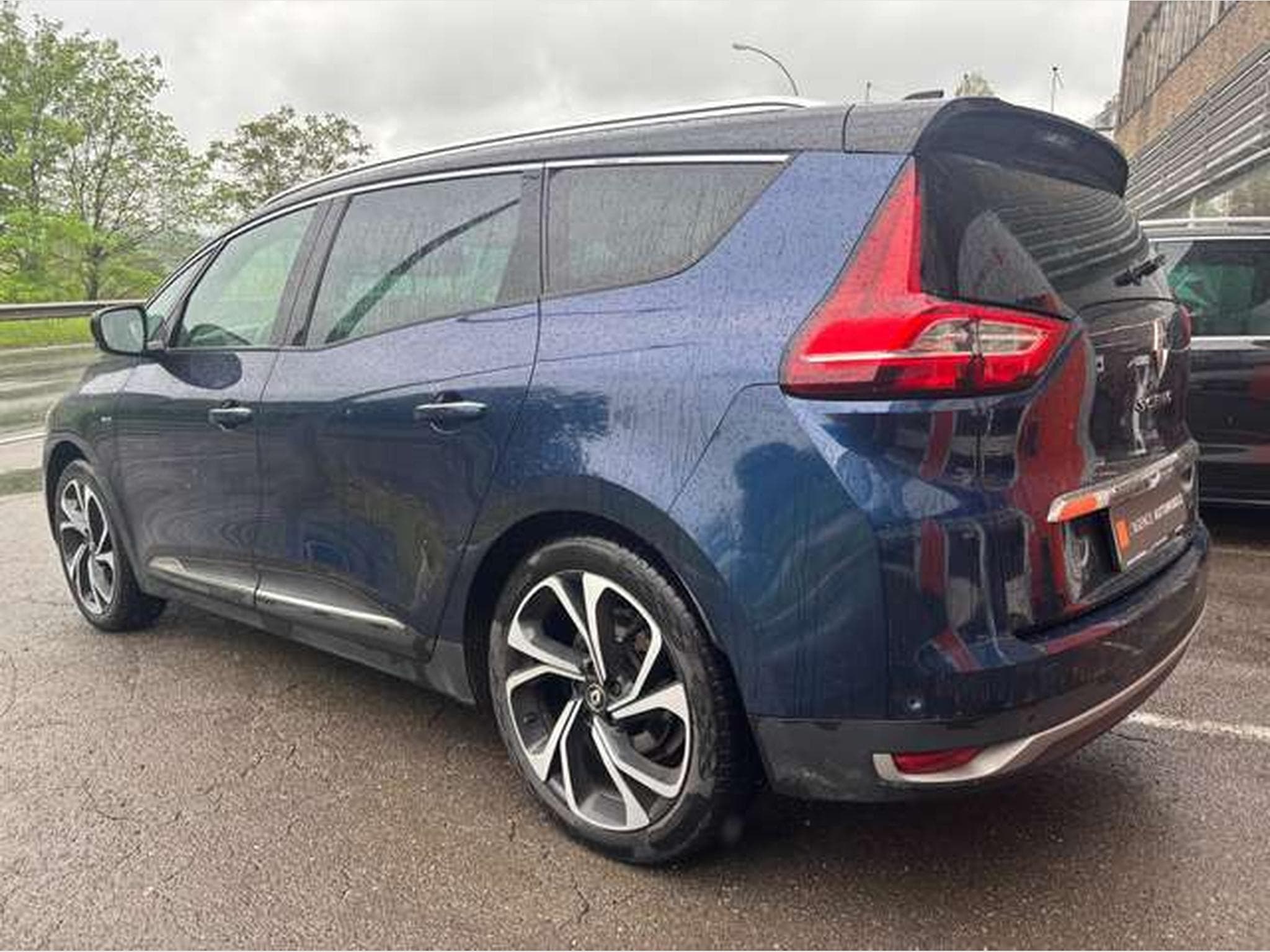 Renault Scenic BLUE dCi 150 BOSE EDITION (2019) - Photo 7