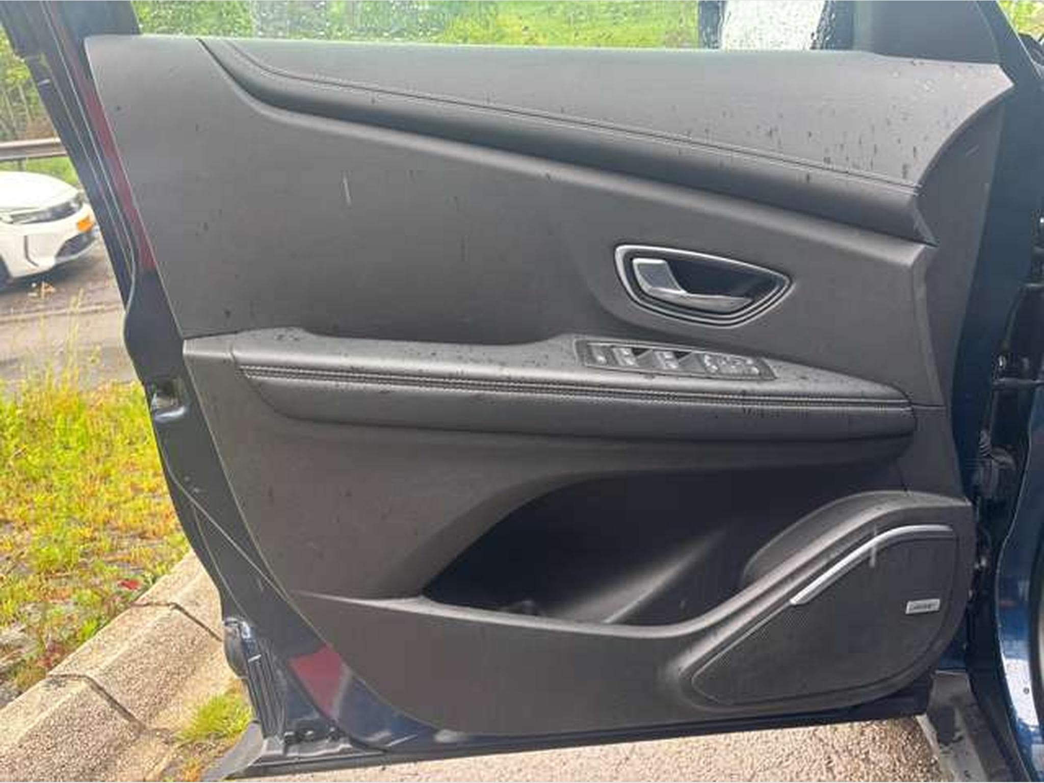 Renault Scenic BLUE dCi 150 BOSE EDITION (2019) - Photo 8