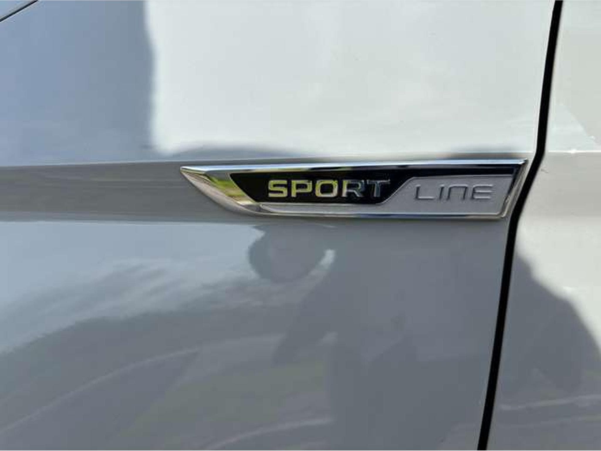 Skoda Karoq 2.0 TSI 4x4 DSG Sportline-GARANTIE JUSQU'A 48 MOIS (2023) - Photo 27