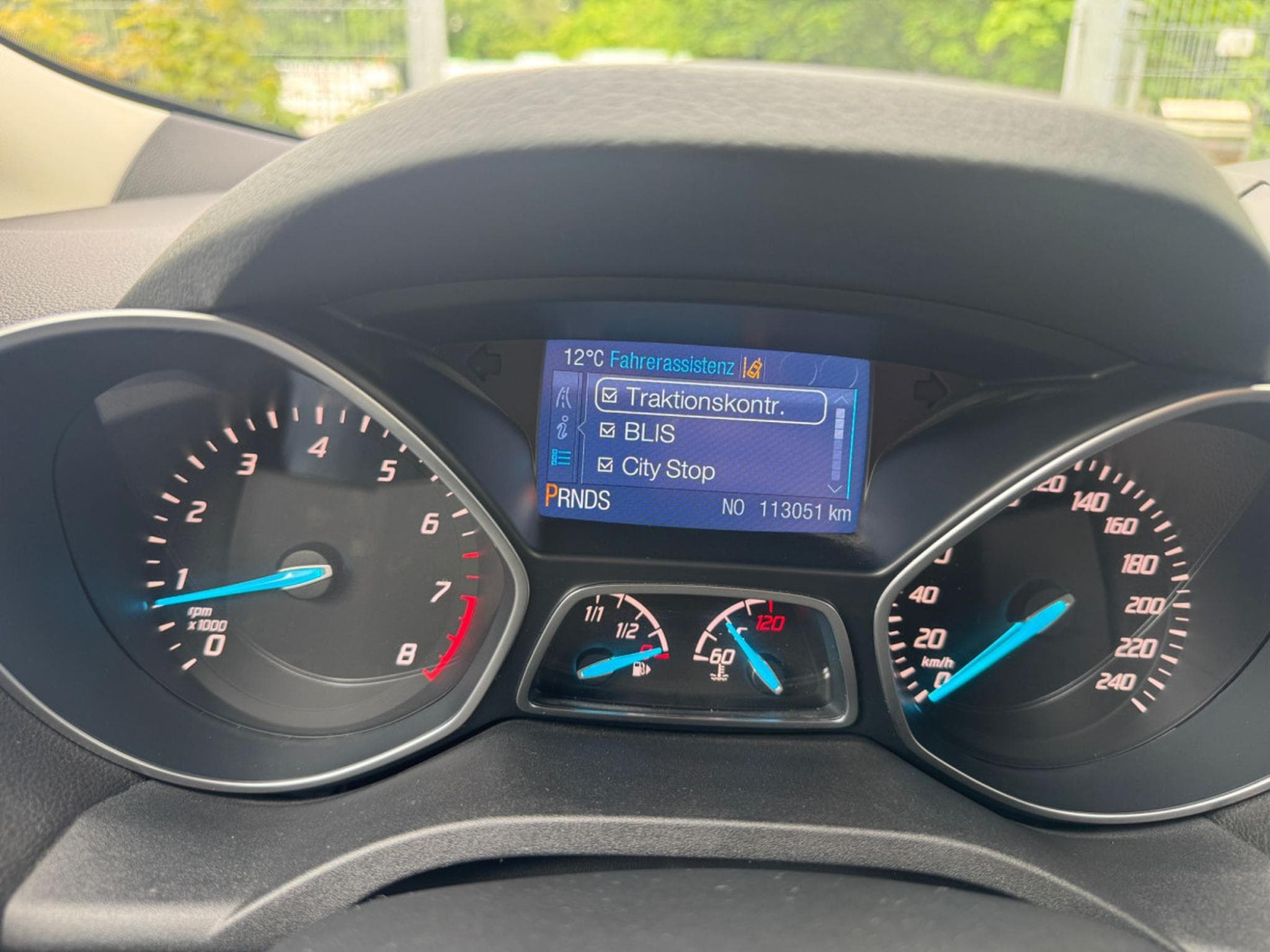 Ford Kuga FORD KUGA TITANIUM 4X4 BII XENON LEDER AUTOMATIK LANE NAVI K (2015) - Photo 16