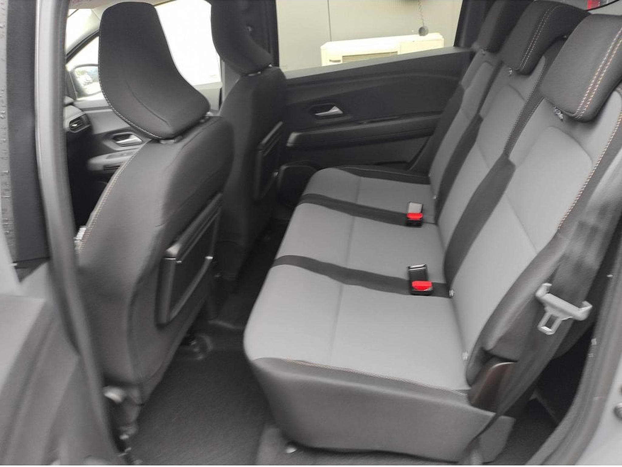 Dacia Jogger (2026) - Photo 14