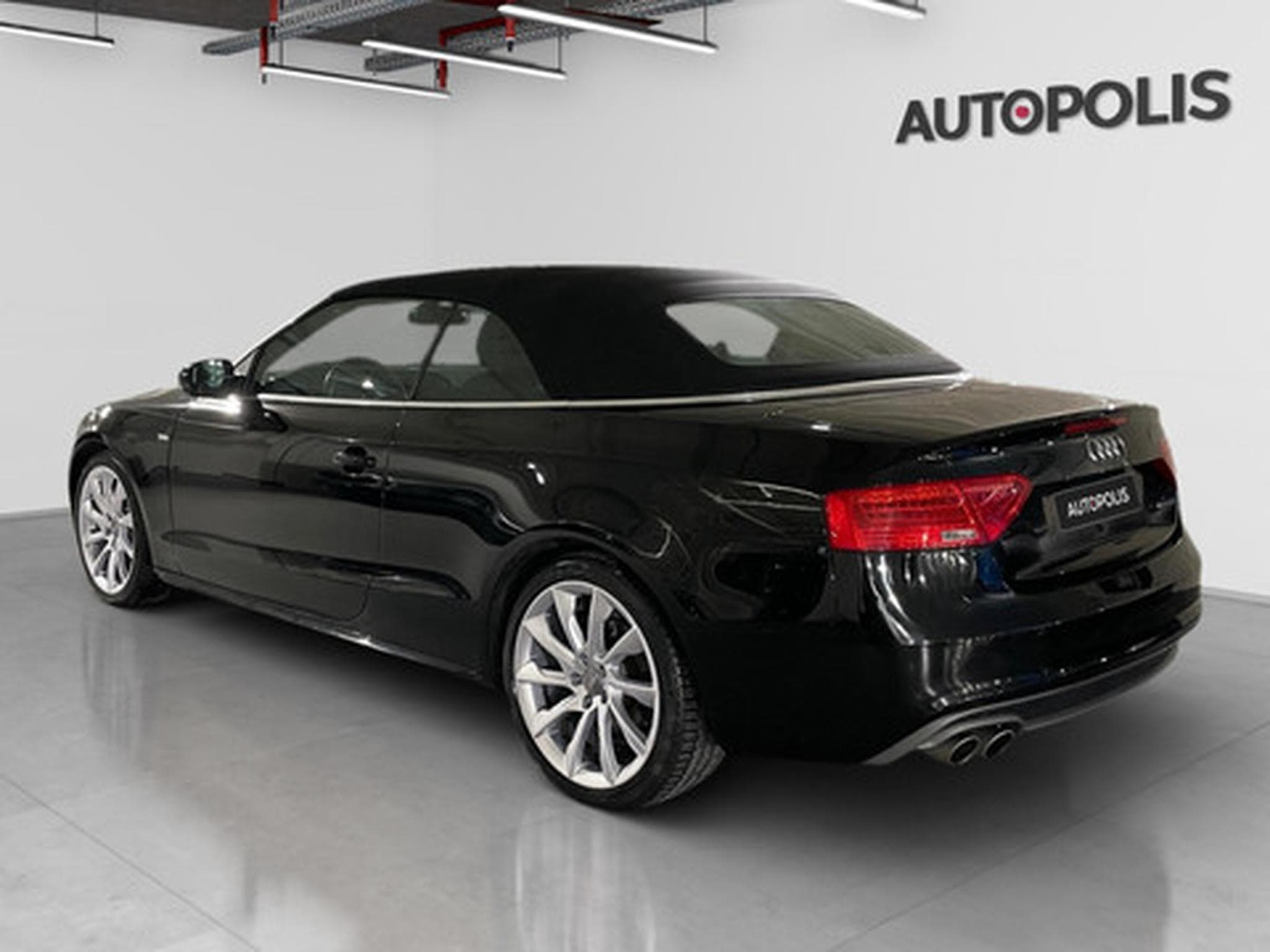 Audi A5 2.0 TDI 140kW quattro Cab. (2016) - Photo 16