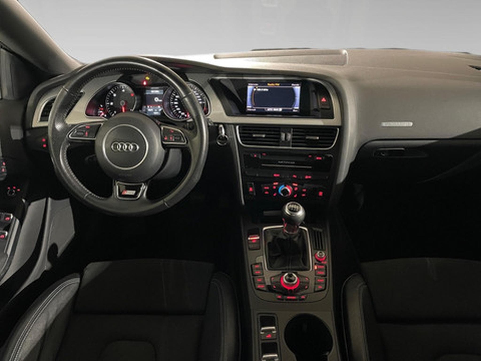 Audi A5 2.0 TDI 140kW quattro Cab. (2016) - Photo 5