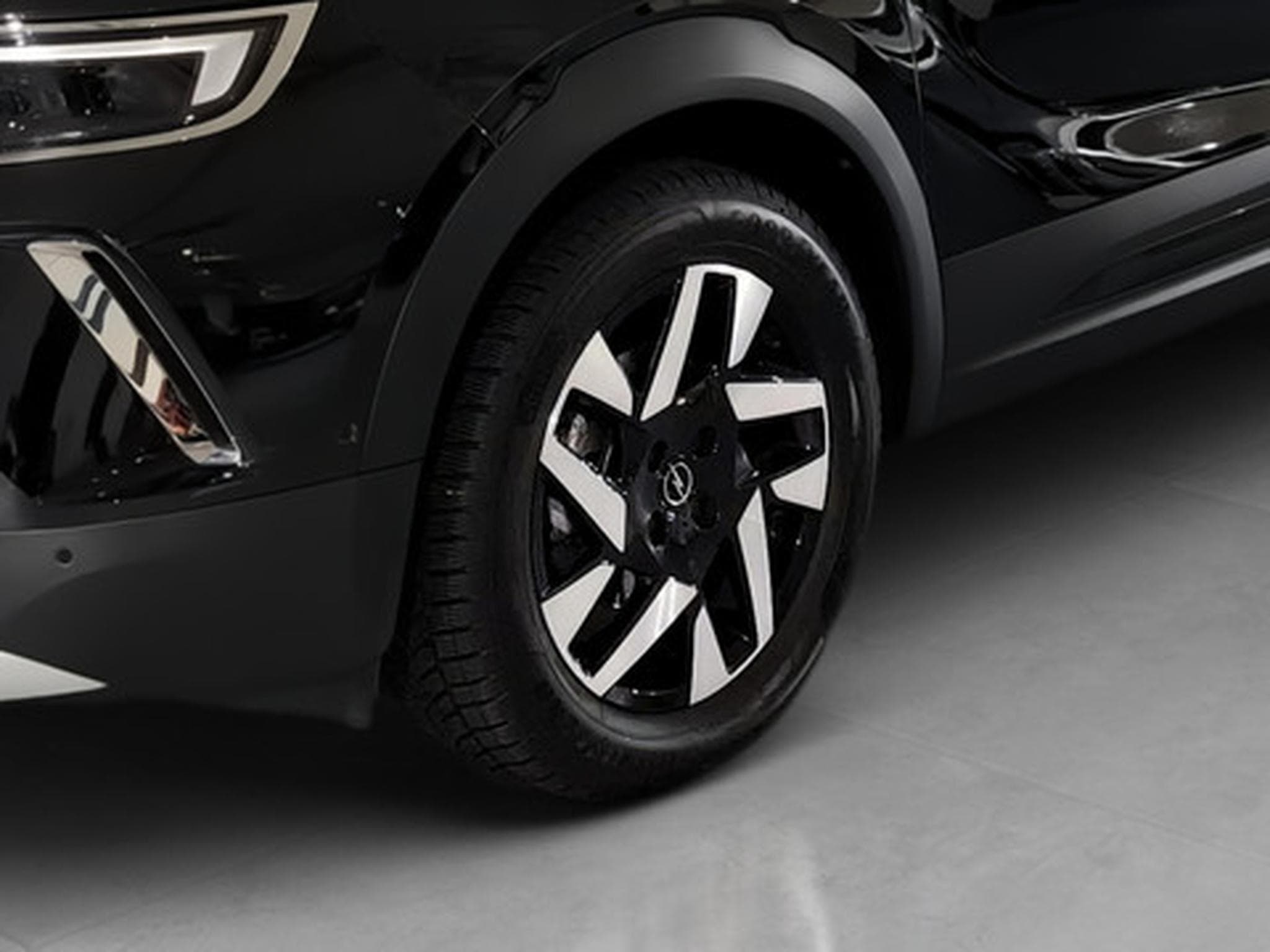 Opel Mokka 1.2 Elegance (2022) - Photo 20