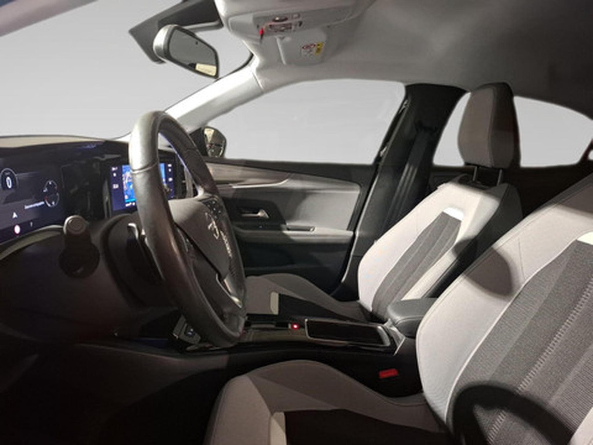 Opel Mokka 1.2 Elegance (2022) - Photo 4