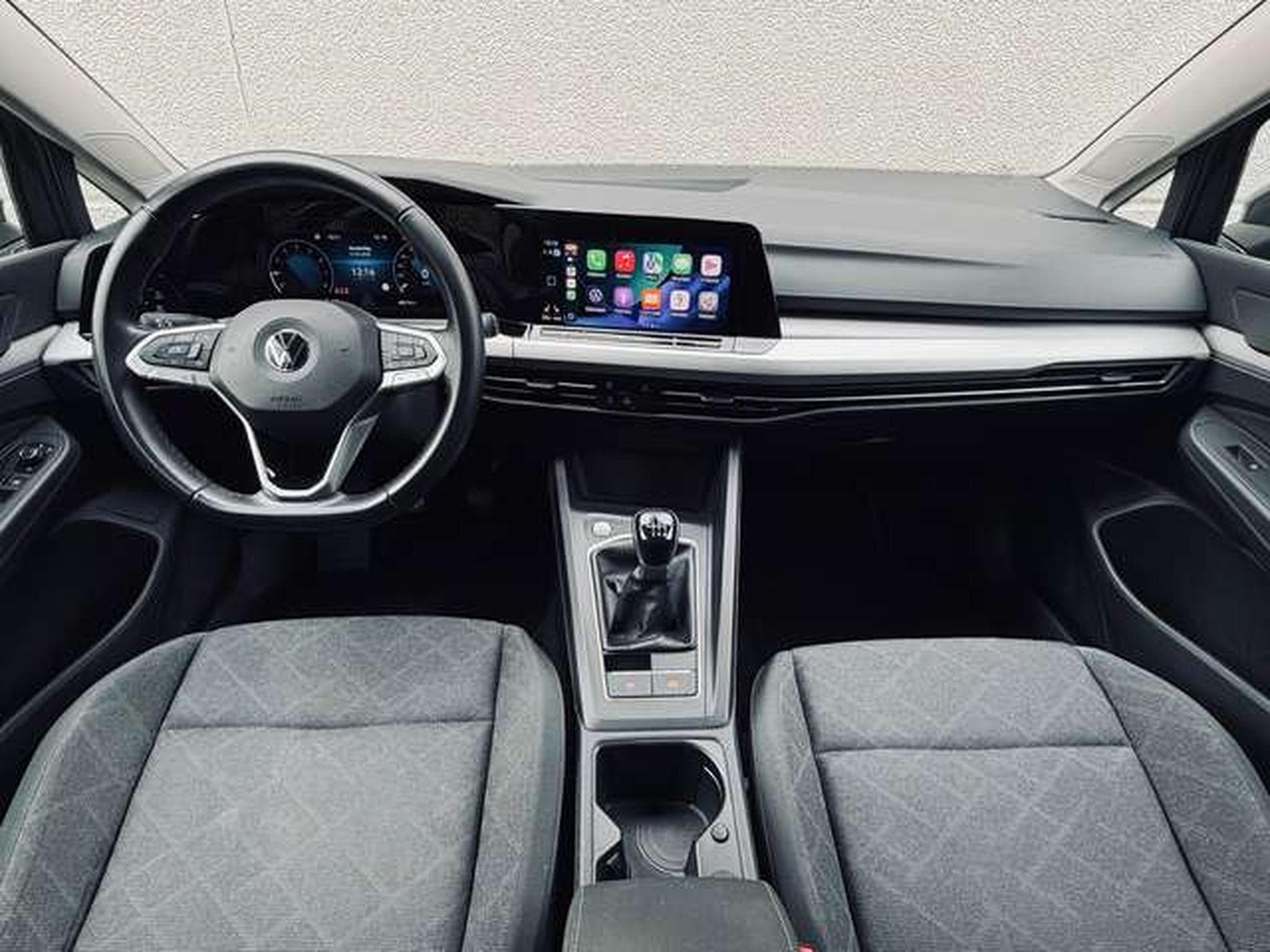 VW Golf Golf 1.0 TSI Life OPF (2021) - Photo 9
