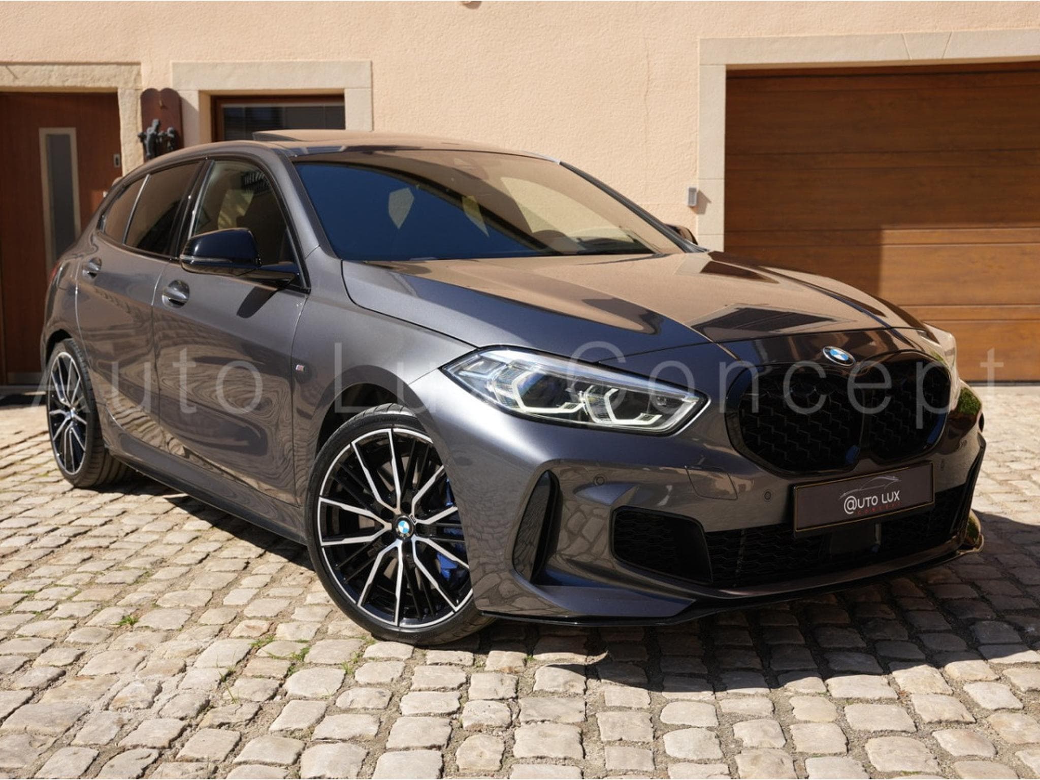 BMW M135 i xDrive Pack M Performance (2020) - Photo 2