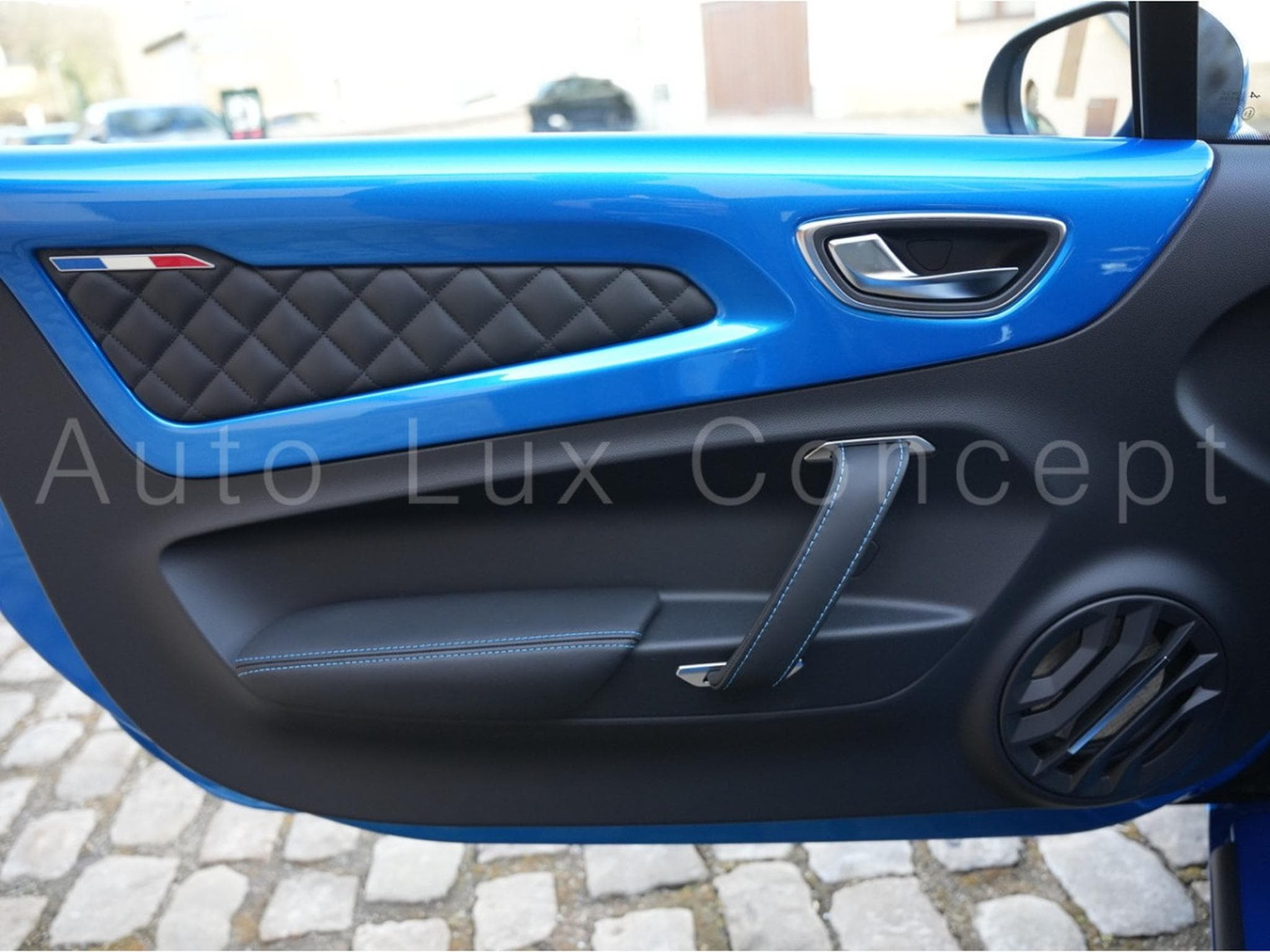 Alpine A110 Première Édition N° 629 / 1955 (2018) - Photo 12