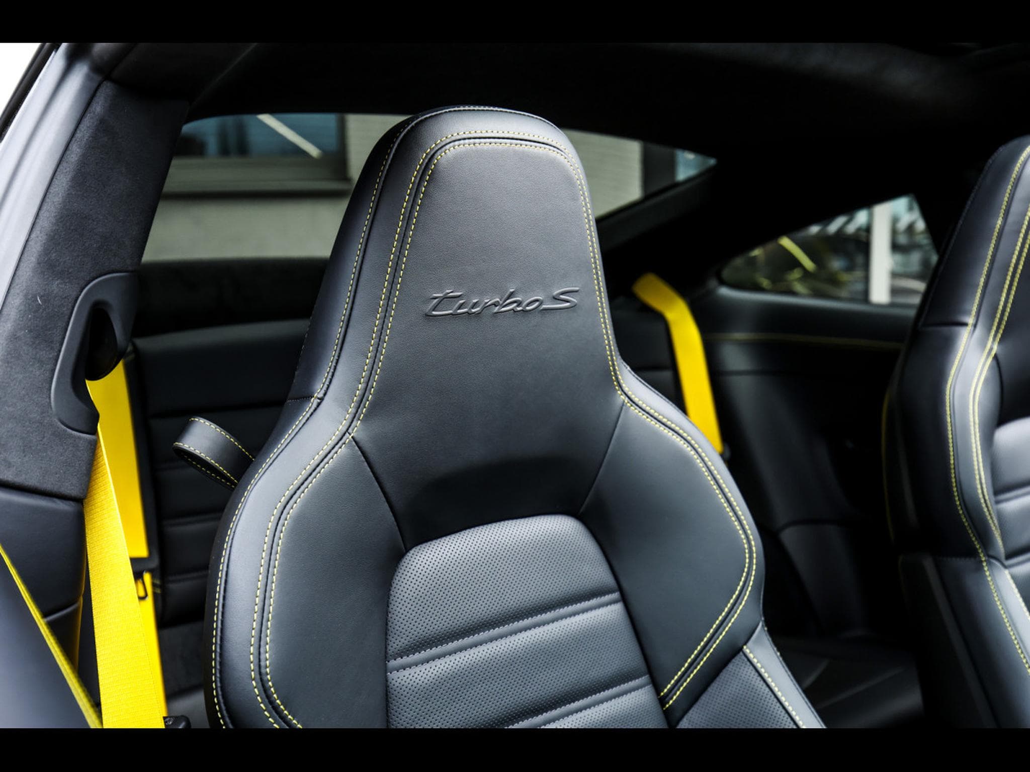 Porsche 911 (992.2) TURBO S COUPE PDK - JET BLACK METALLIC - XPEL (2026) - Photo 18