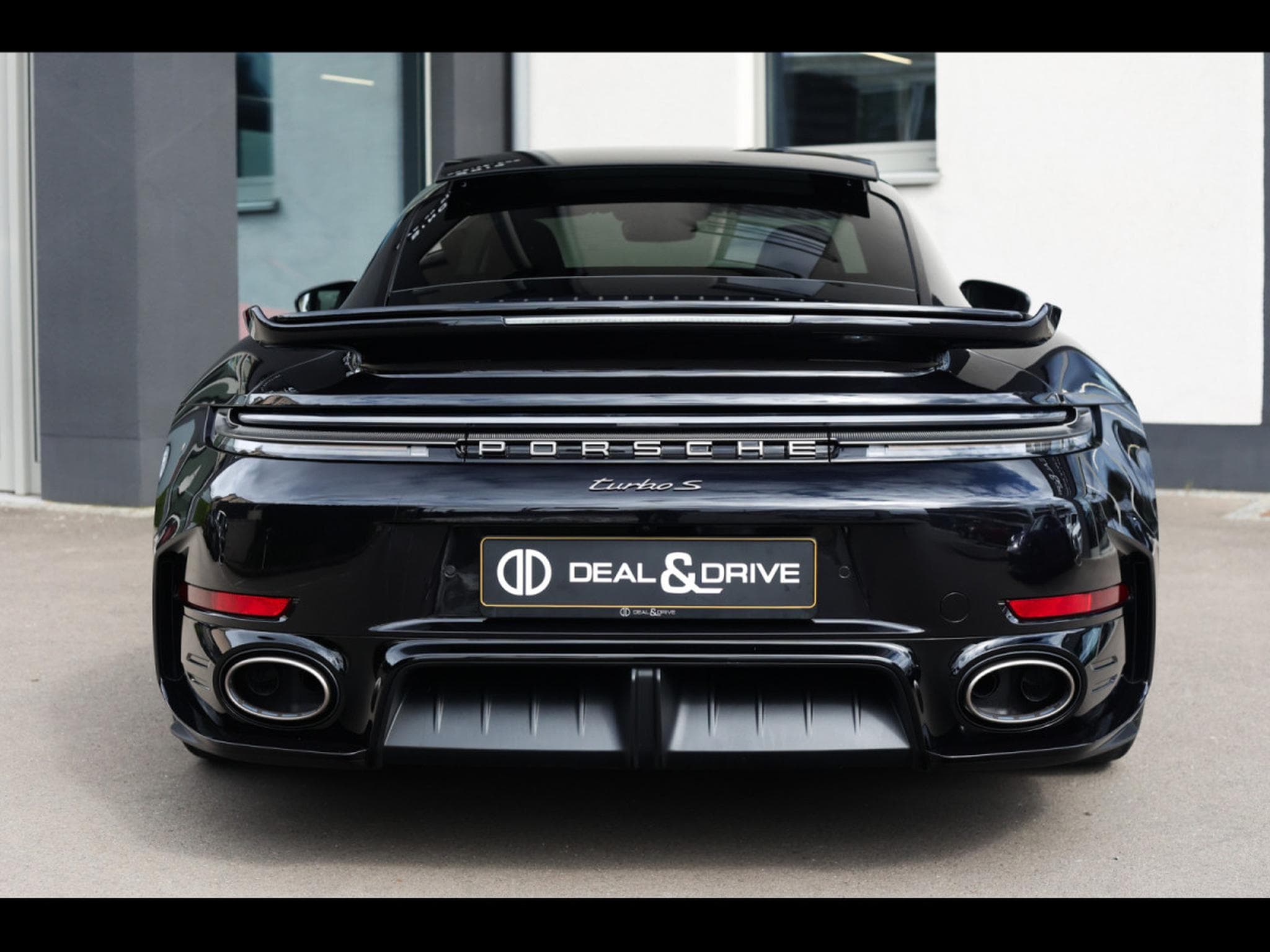 Porsche 911 .2 911 TURBO S COUPE PDK - JET BLACK METALLIC - XPEL (2026) - Photo 4