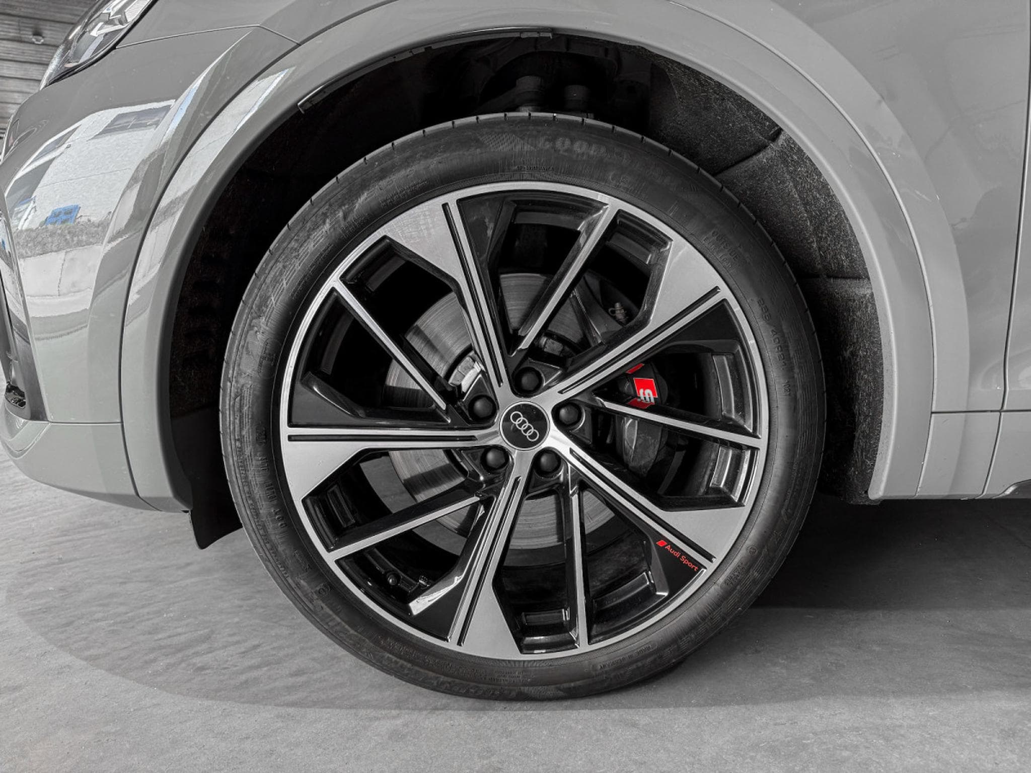 Audi SQ5 S-line/21/HUD/Matrix-LED/Bang & Olufsen/Camera/AHK/Leder/VOL (2021) - Photo 15