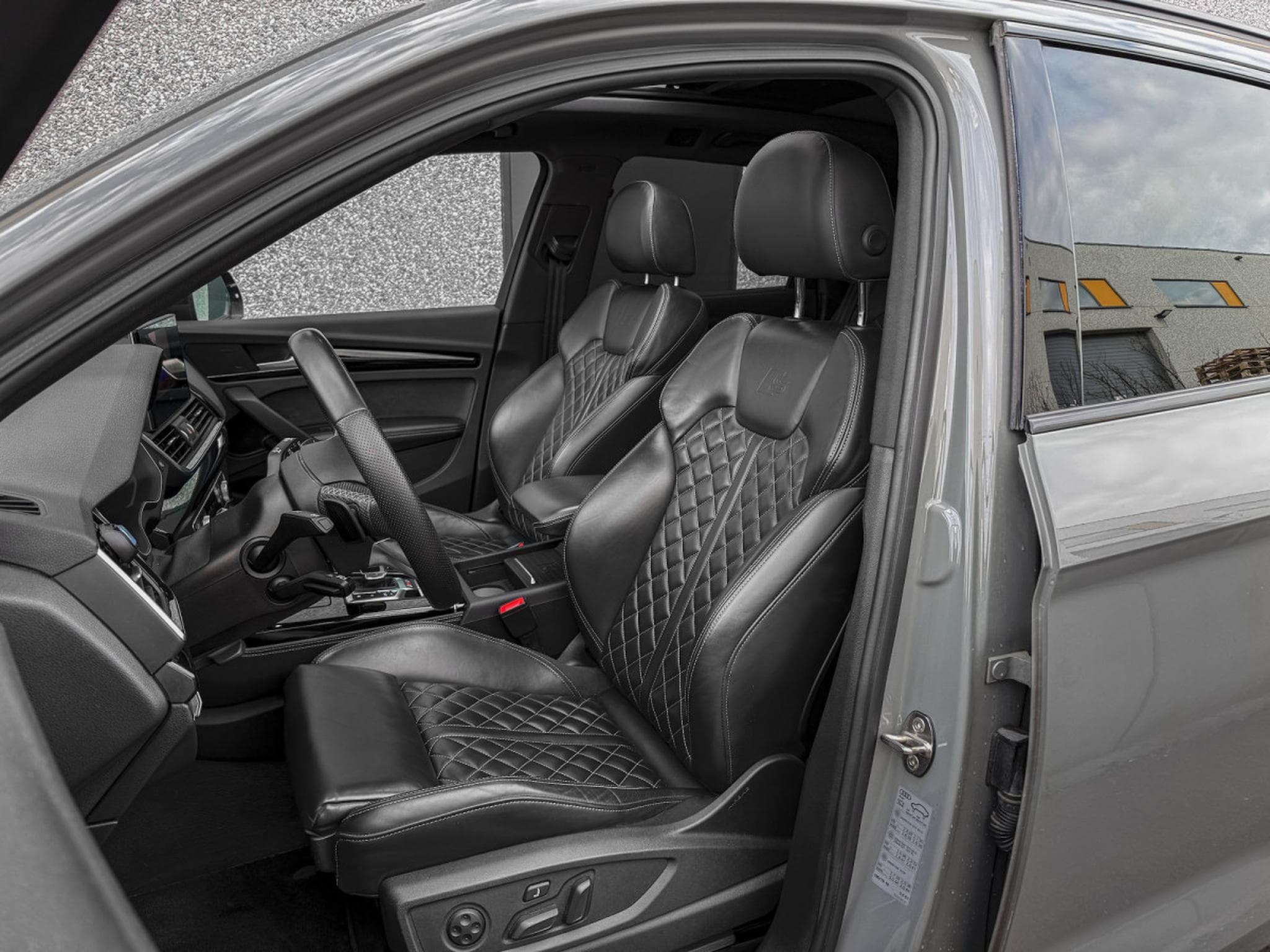 Audi SQ5 S-line/21/HUD/Matrix-LED/Bang & Olufsen/Camera/AHK/Leder/VOL (2021) - Photo 4
