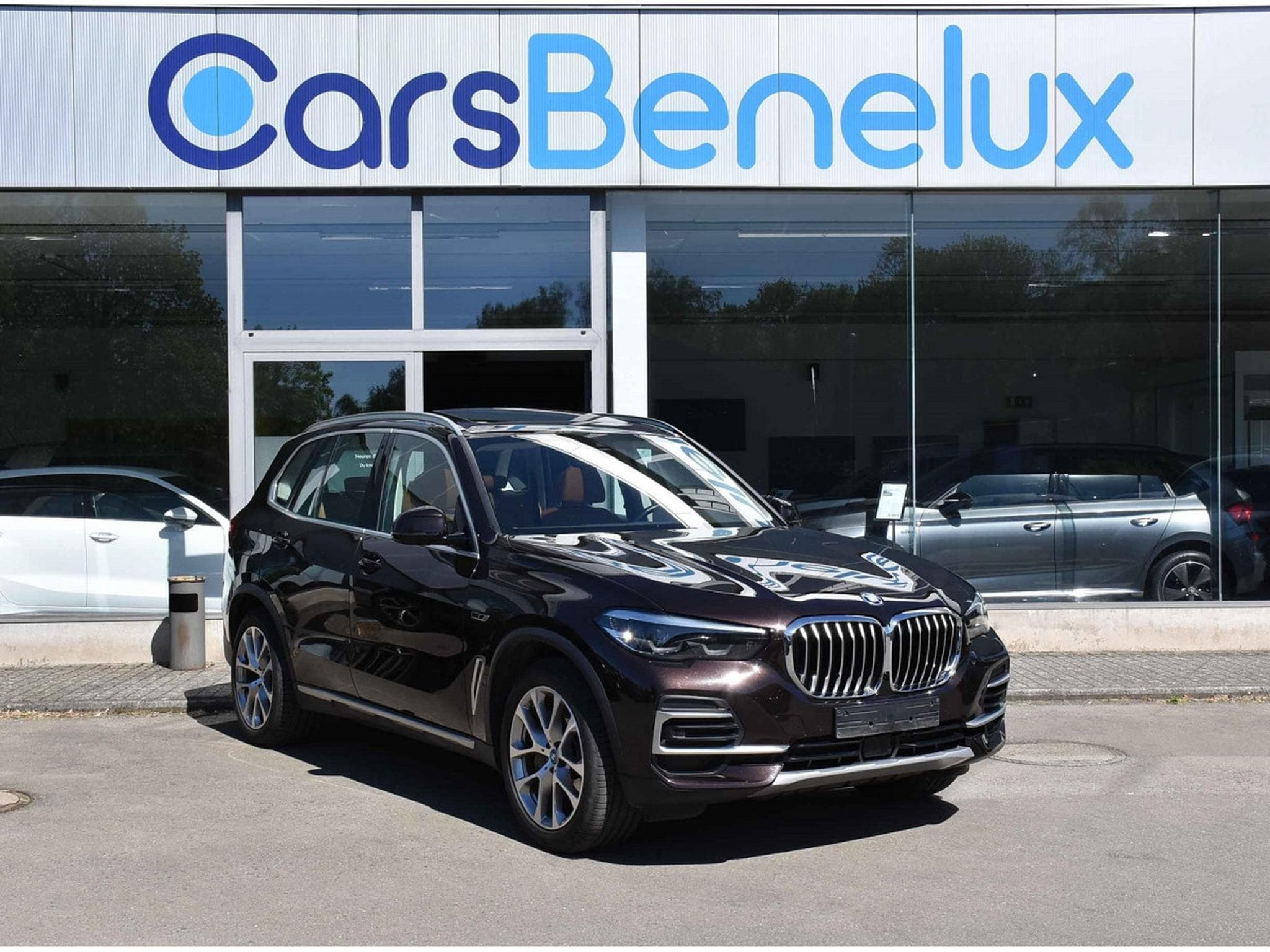 BMW X5 3.0A xDrive45e Xline SUSP PNEU PANO MEMO BOWERS ATT RMQ 1° M (2022) - Photo 1