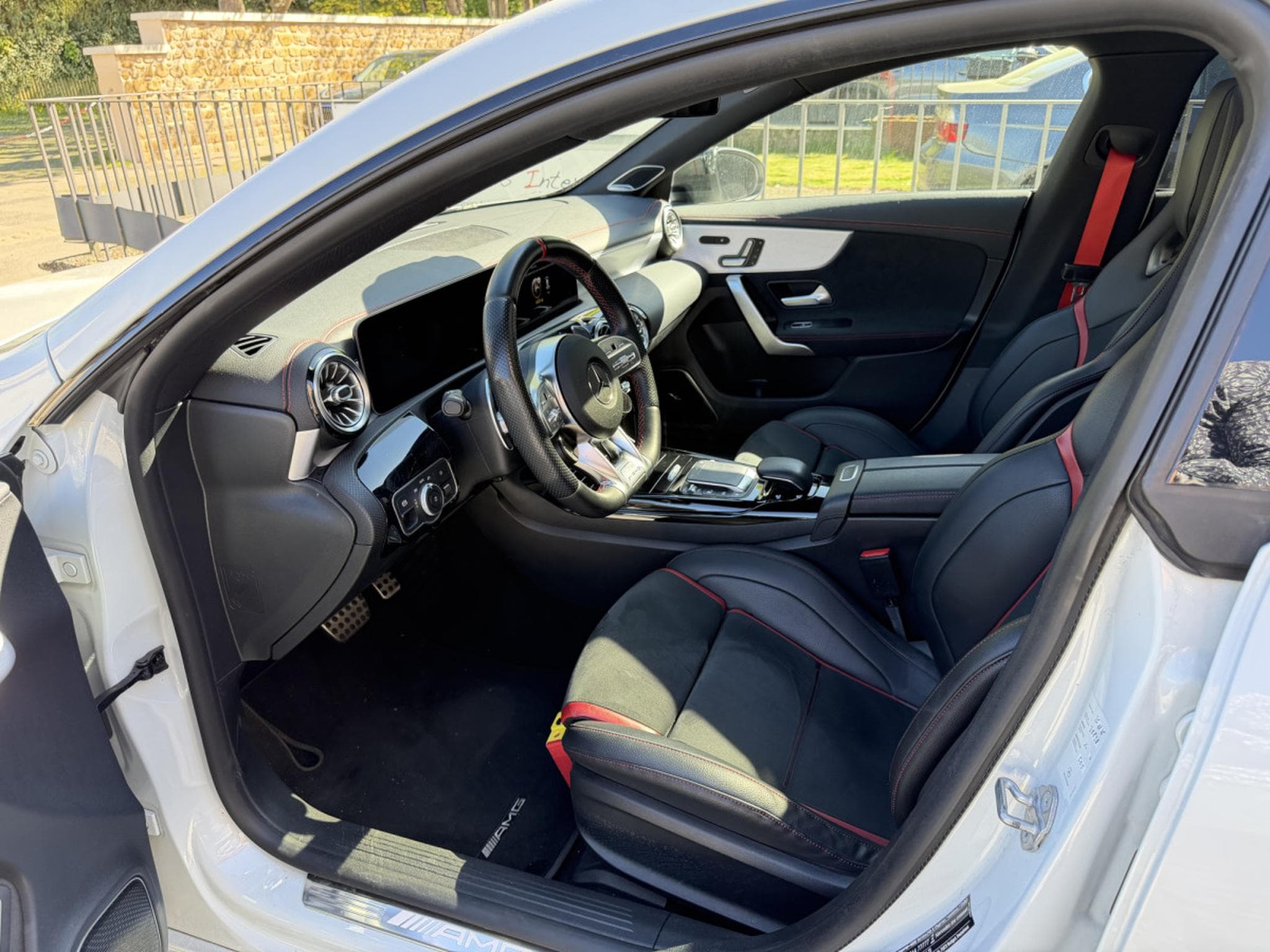 Mercedes CLA 35 AMG Performance 306 4Matic 7G (2020) - Photo 6