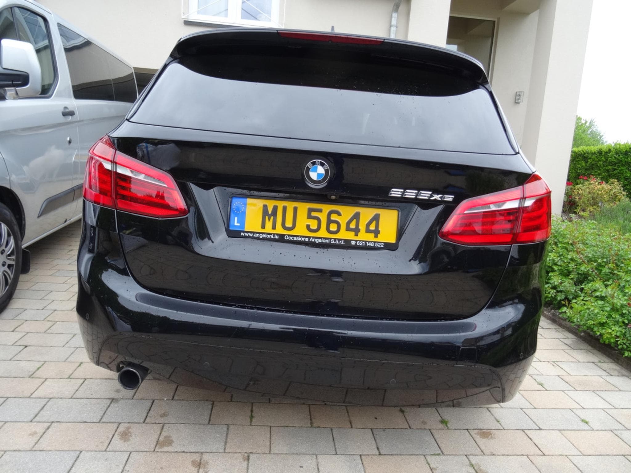 BMW 225 XE IPERFORMAN (2017) - Photo 3