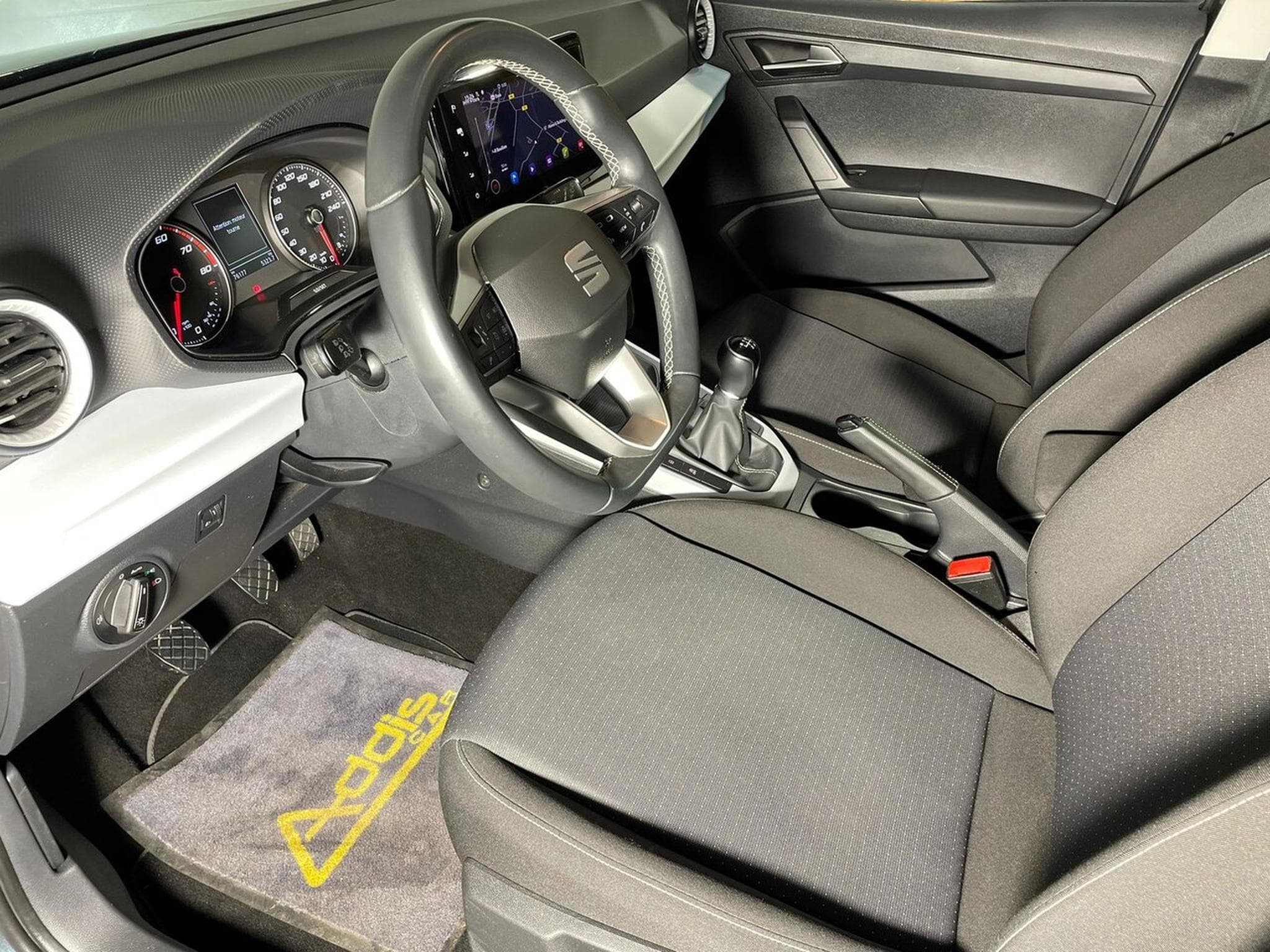 Seat Arona 1.0 TSI 110 MOVE CARPLAY (2022) - Photo 11