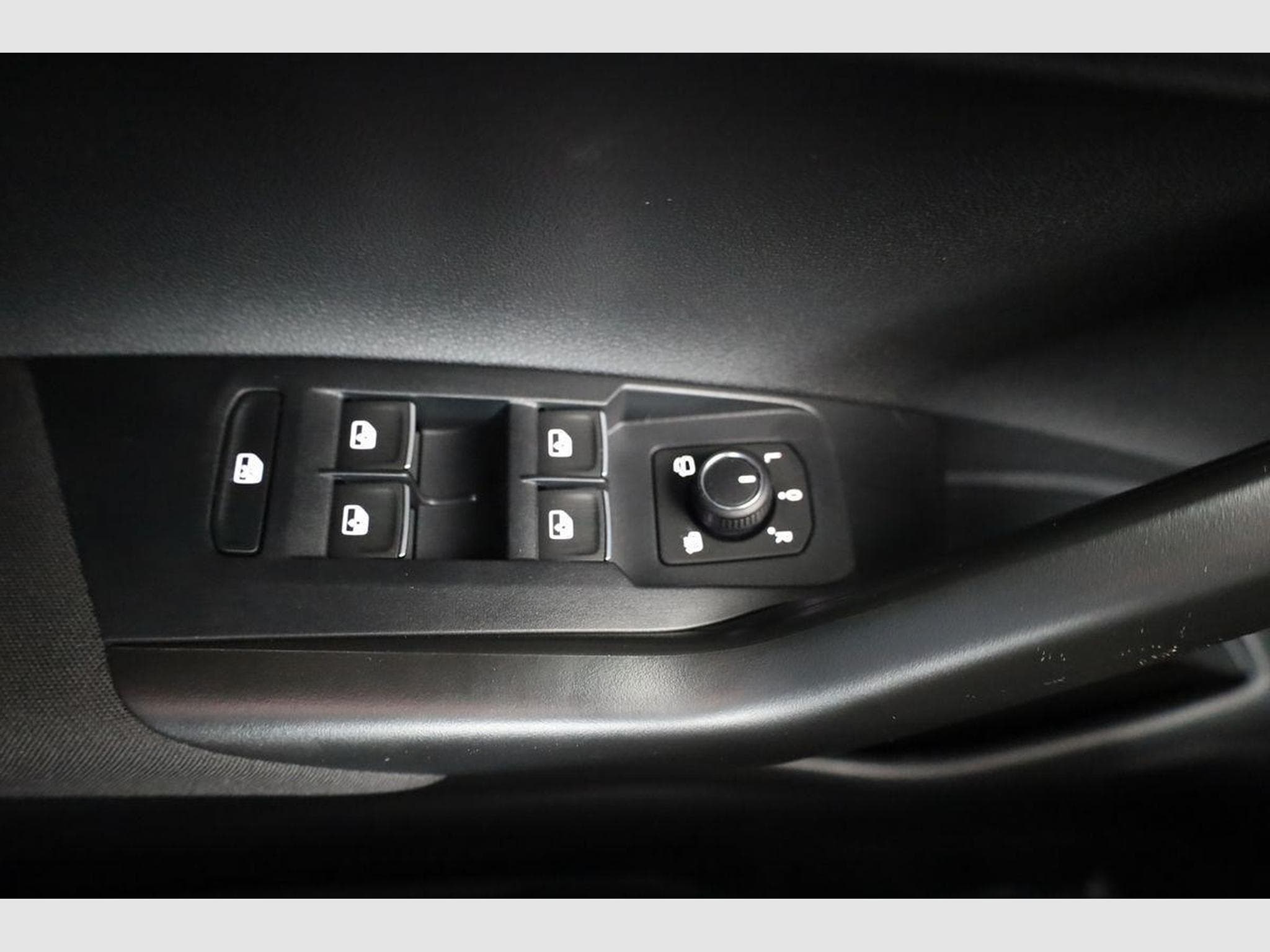 VW Taigo R-Line (2026) - Photo 6