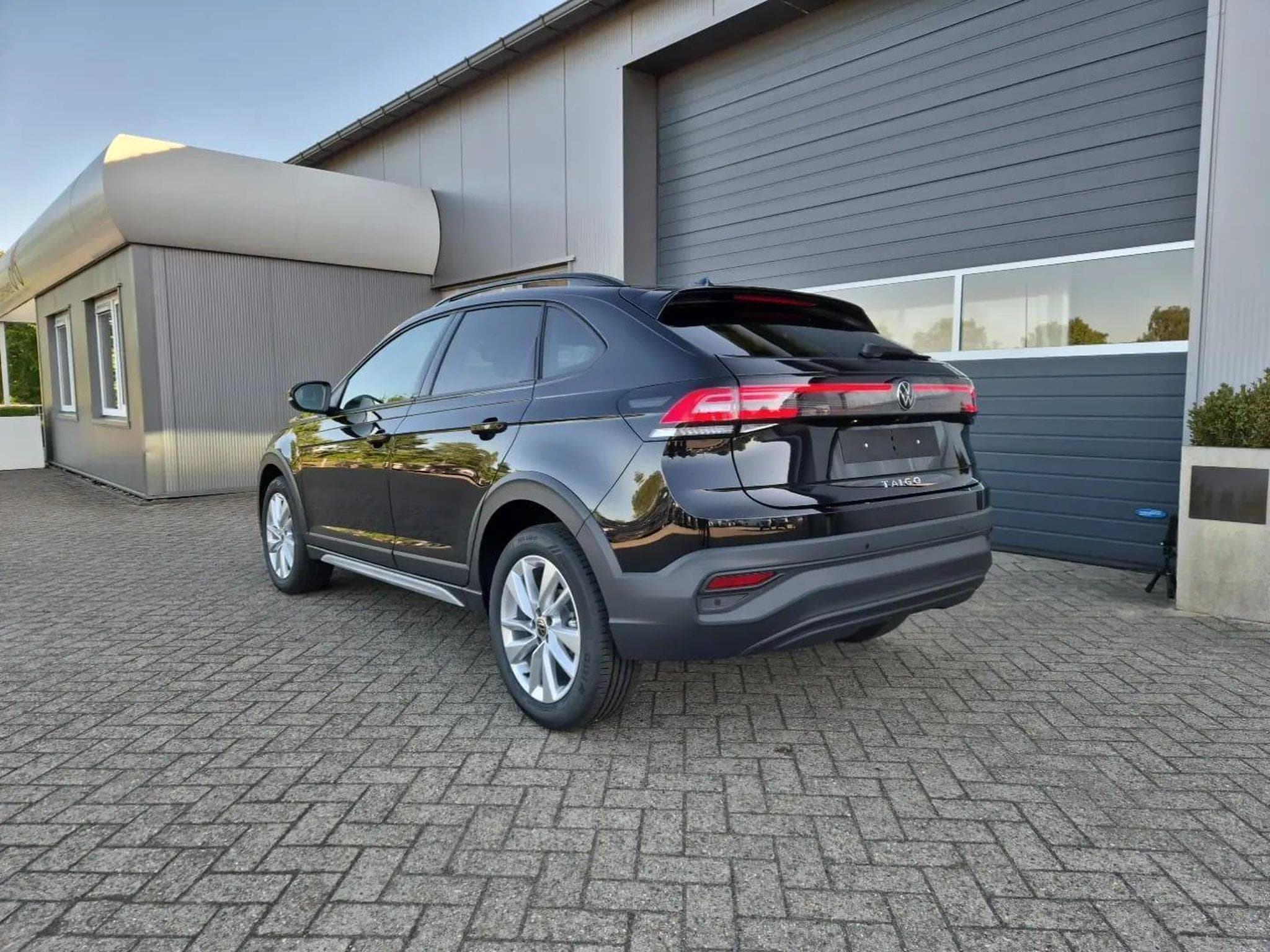VW Taigo 1.0 TSI 116PS (2026) - Photo 3