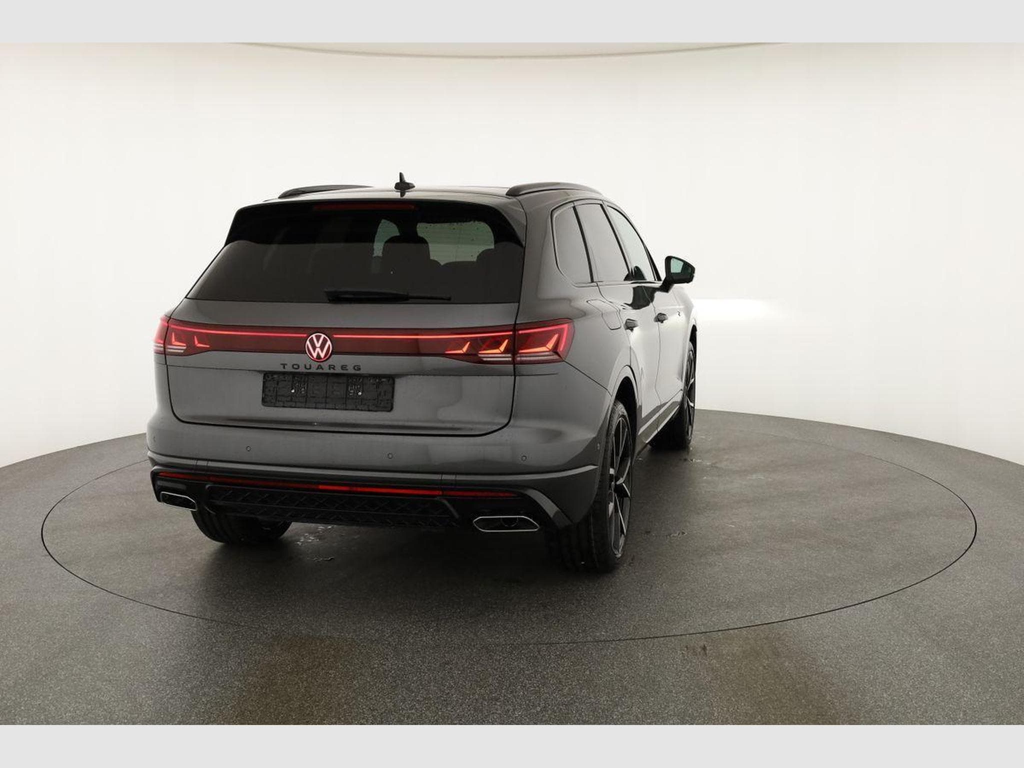 VW Touareg 3.0 TDI 210 kW 4Motion R-Line (2025) - Photo 17