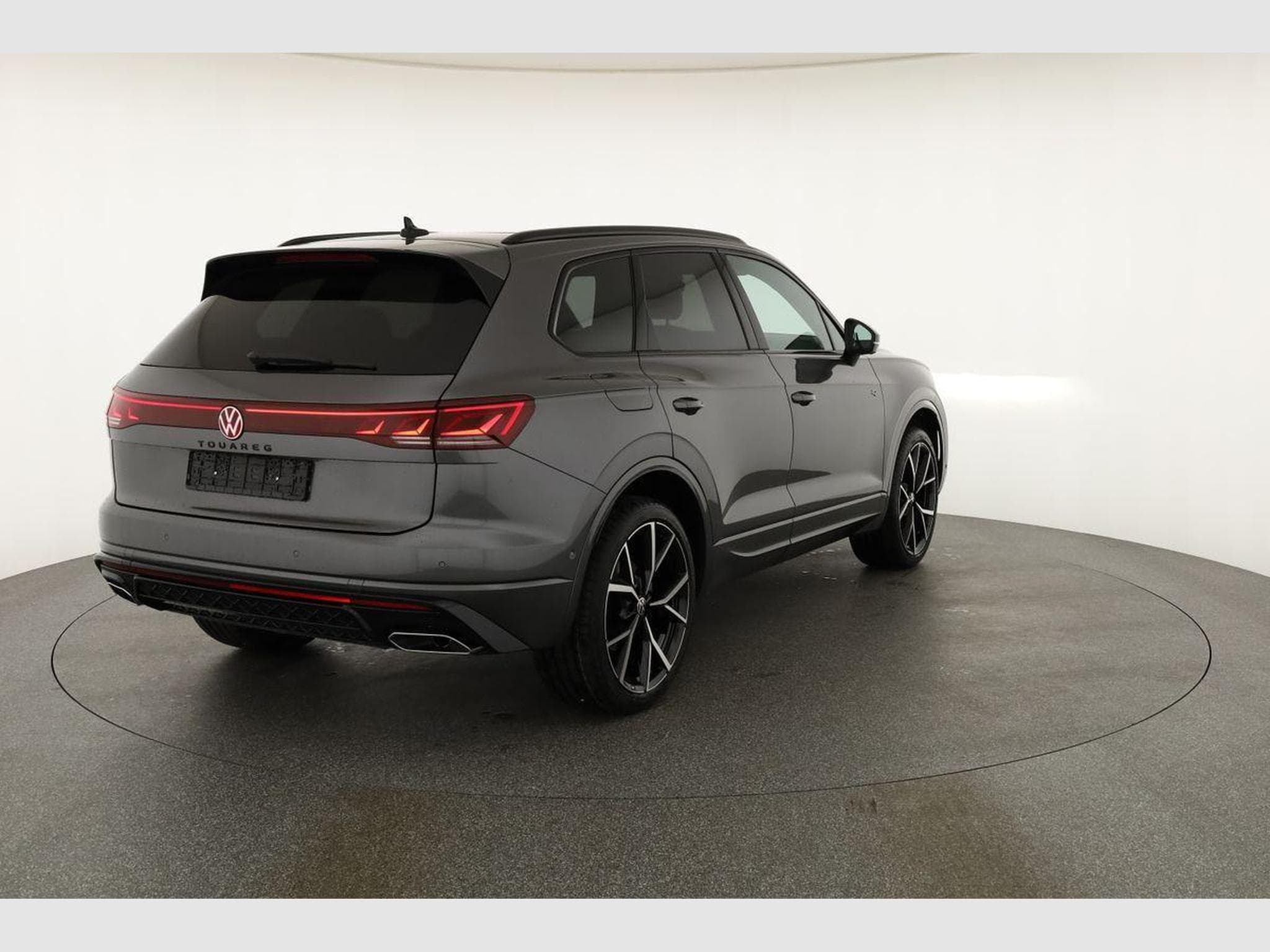 VW Touareg 3.0 TDI 210 kW 4Motion R-Line (2025) - Photo 18