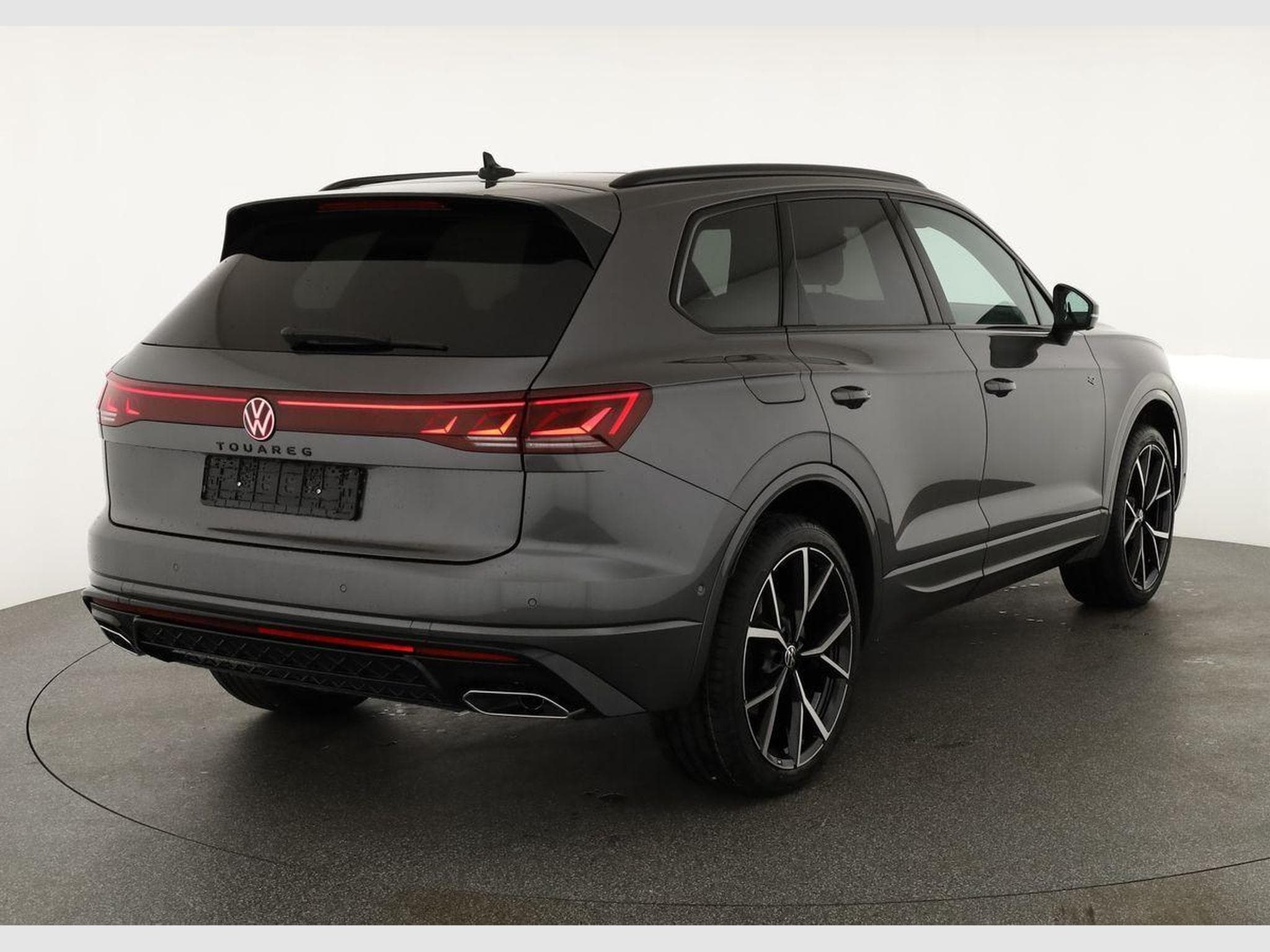 VW Touareg 3.0 TDI 210 kW 4Motion R-Line (2025) - Photo 2